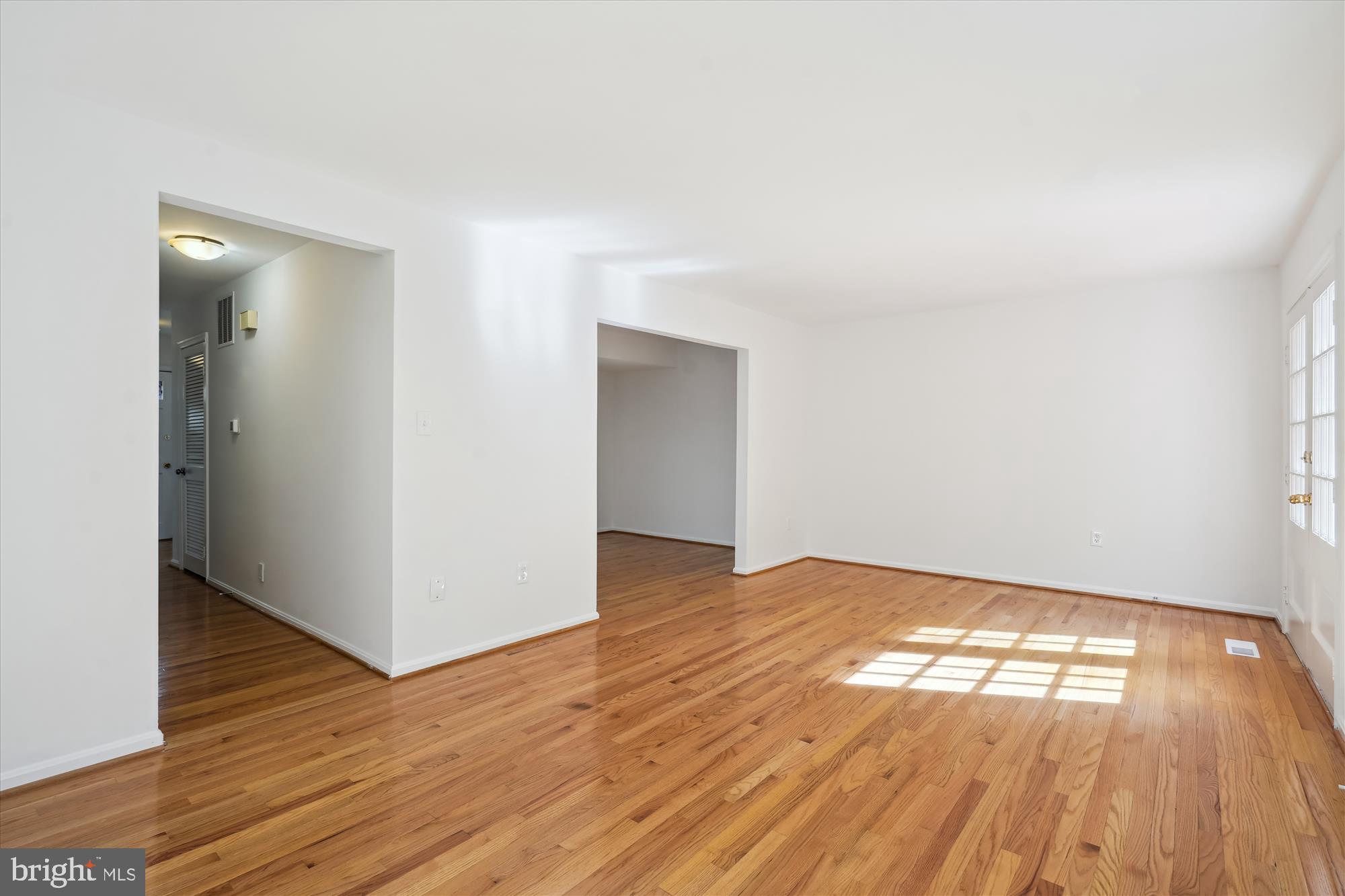 TERRACE TOWNHOUSES OF ANNANDALE - Residential