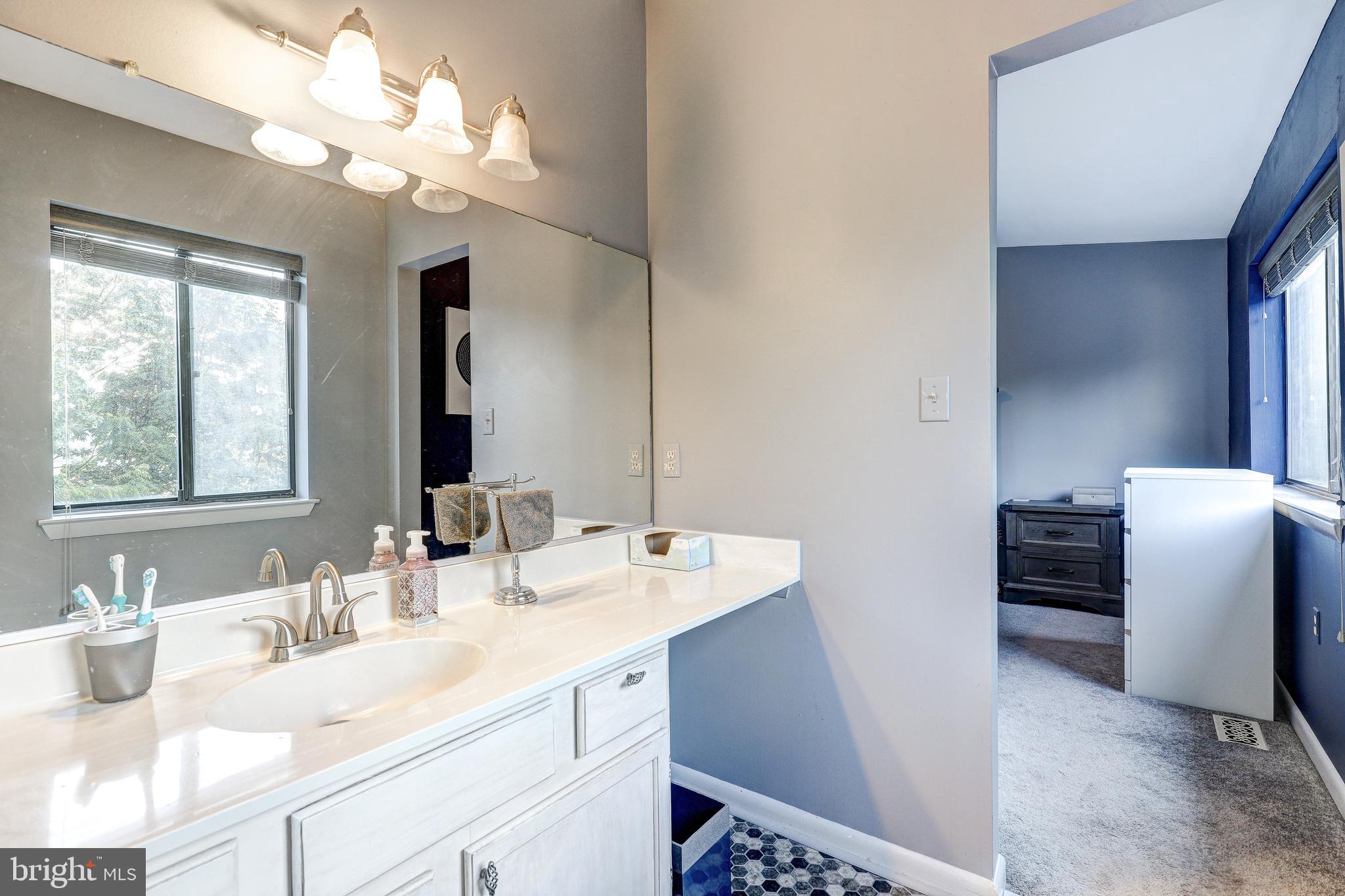 LODGE AT MCDONGH - Residential