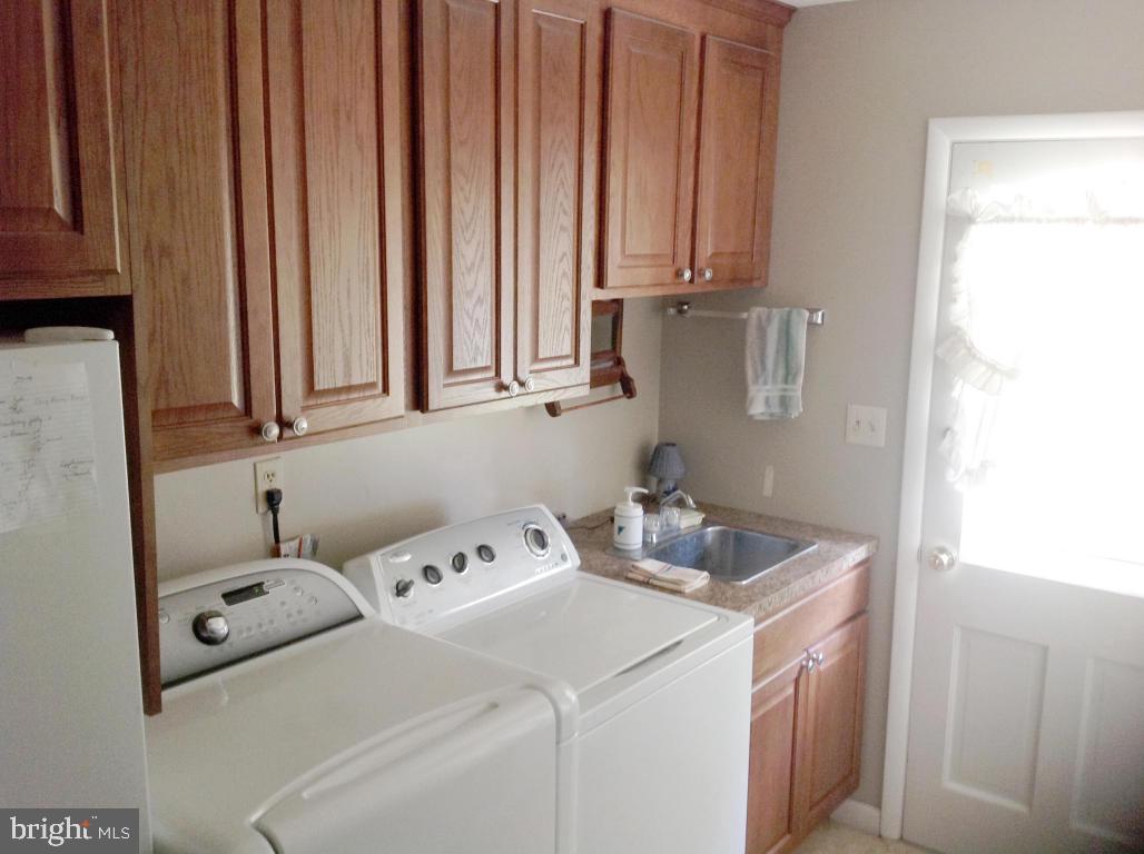 LANDISVILLE - Residential