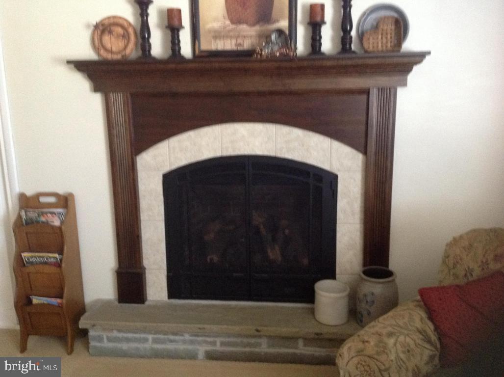 LANDISVILLE - Residential
