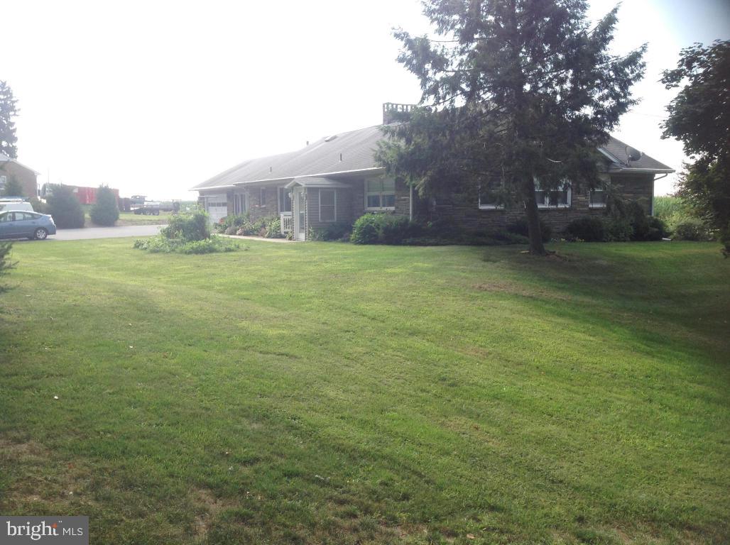 LANDISVILLE - Residential