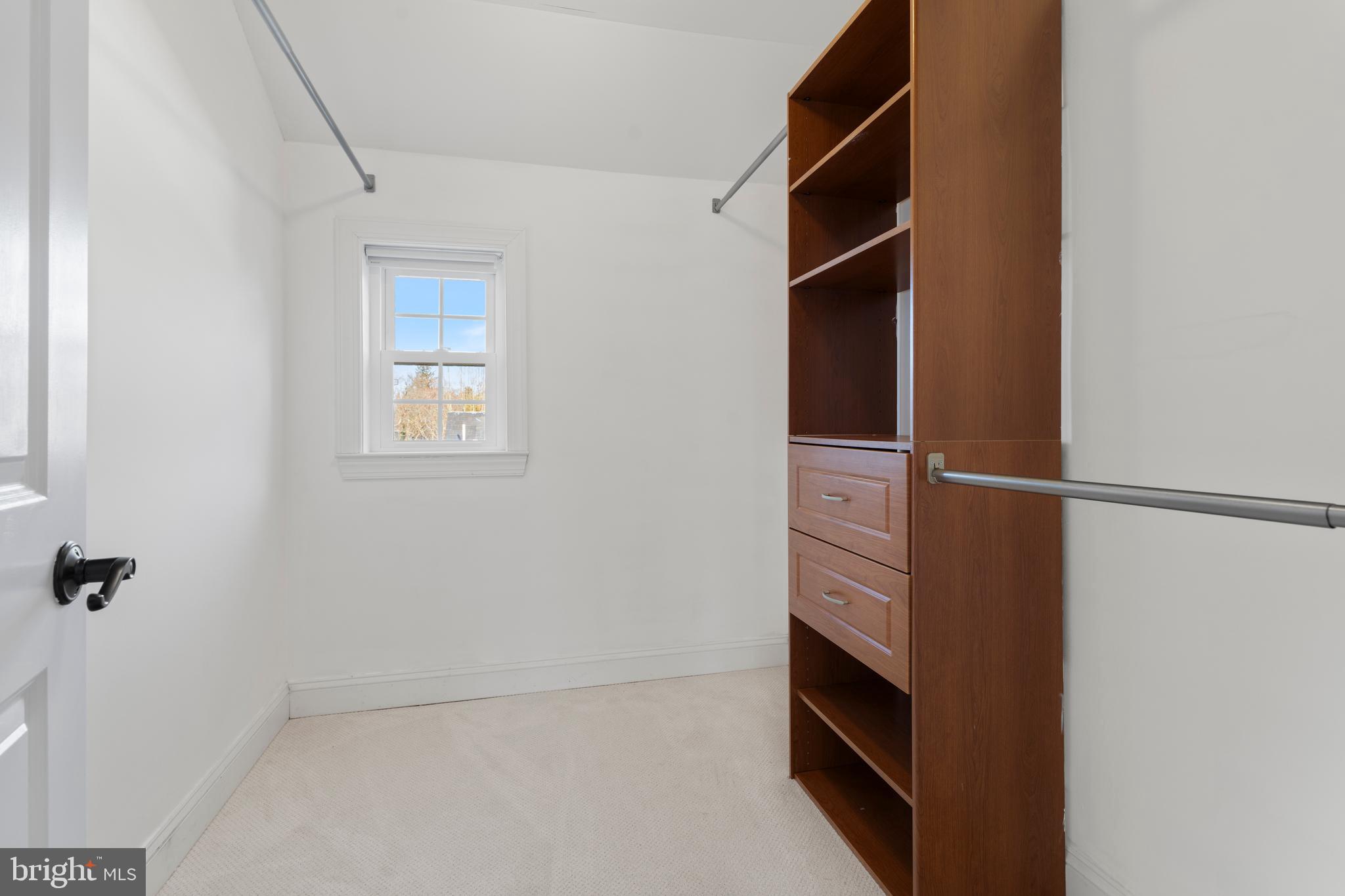 OVERBROOK - Residential