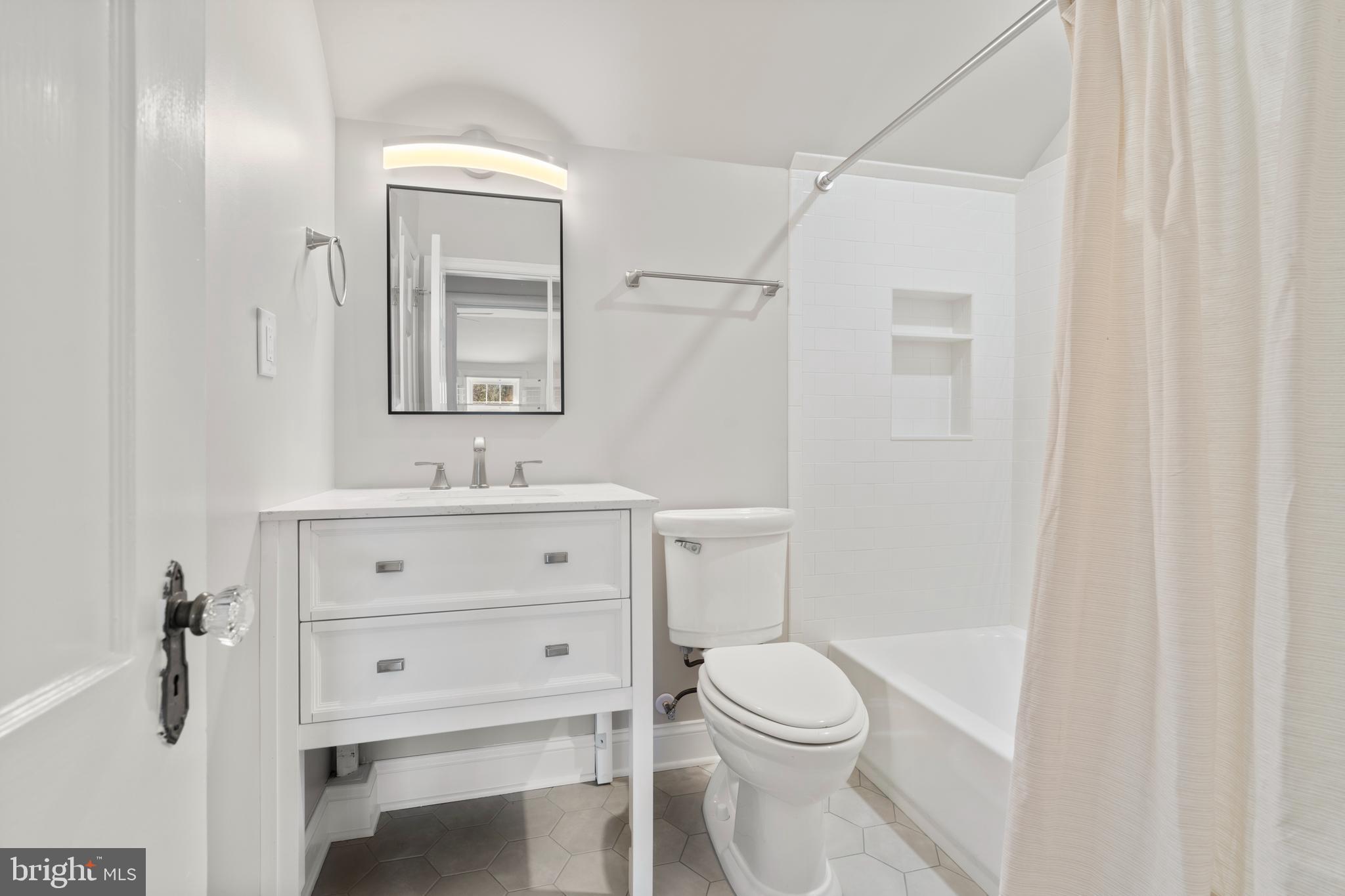 OVERBROOK - Residential