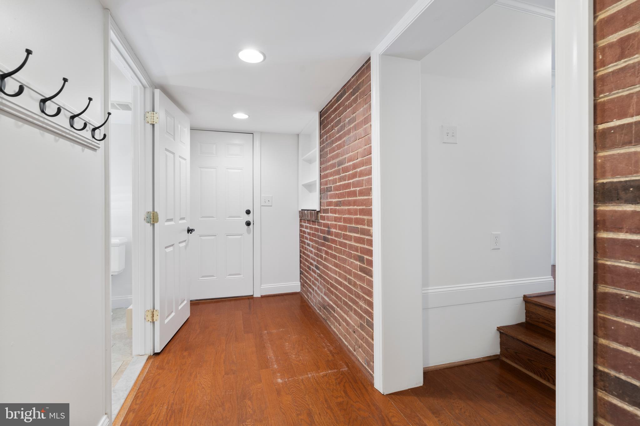 OVERBROOK - Residential