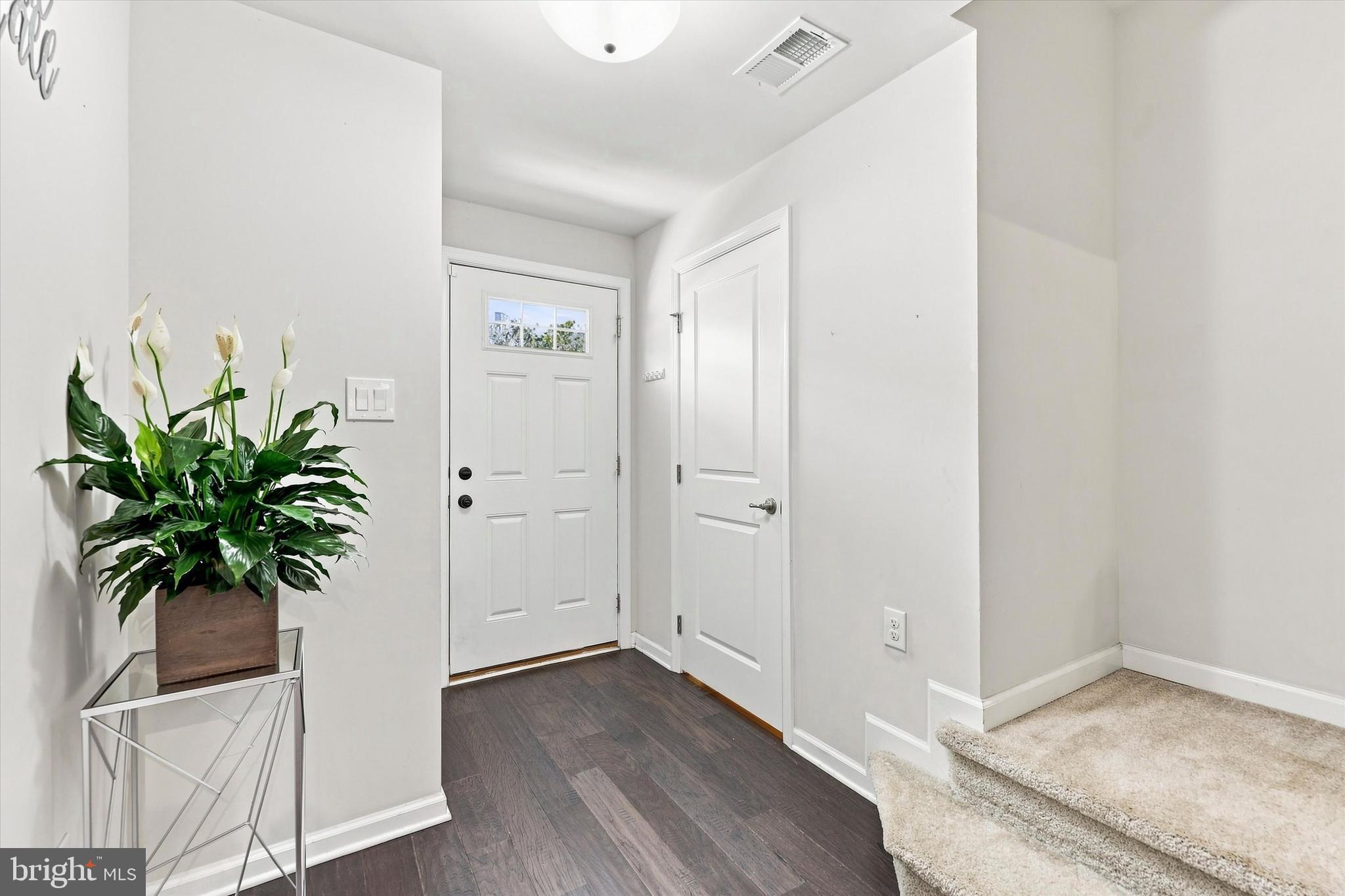 113 MERIDIAN LANE