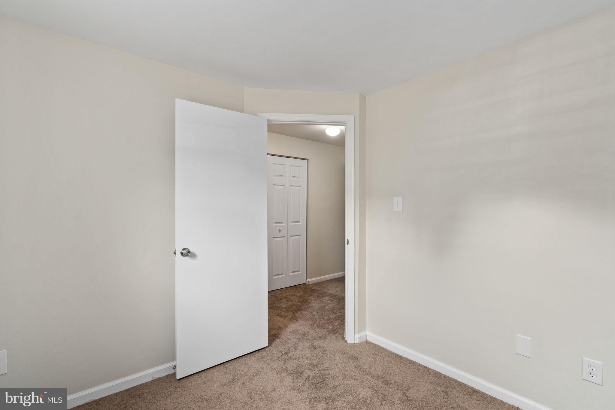 WAYSIDE VILLAGE - Residential