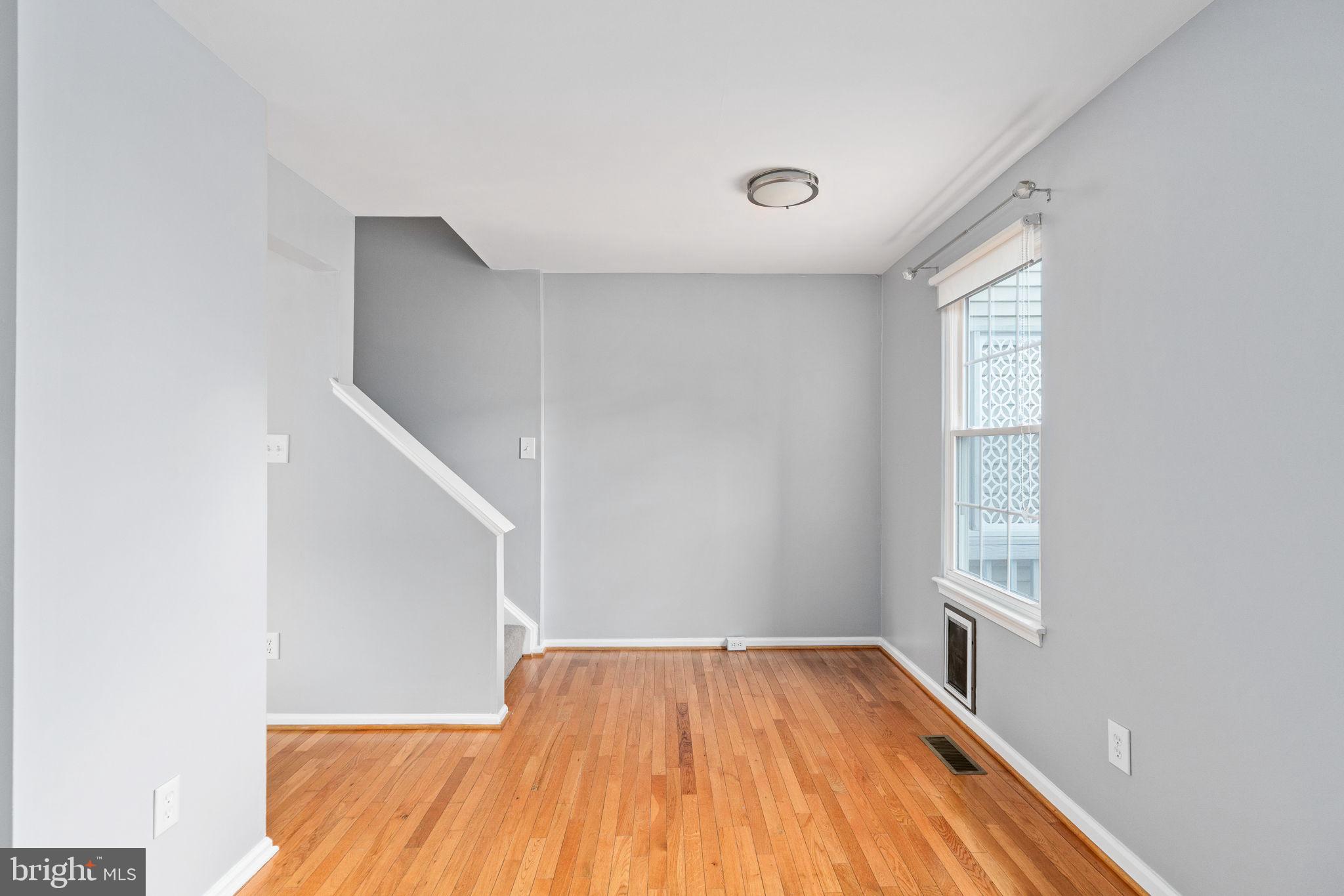 WAYSIDE VILLAGE - Residential