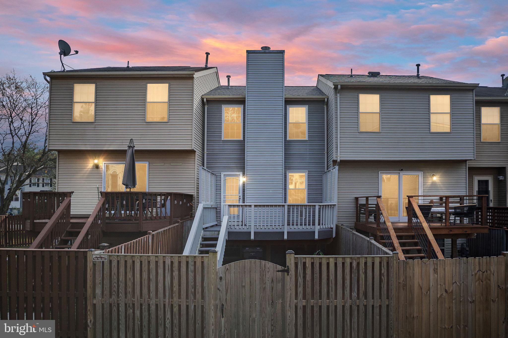 WAYSIDE VILLAGE - Residential