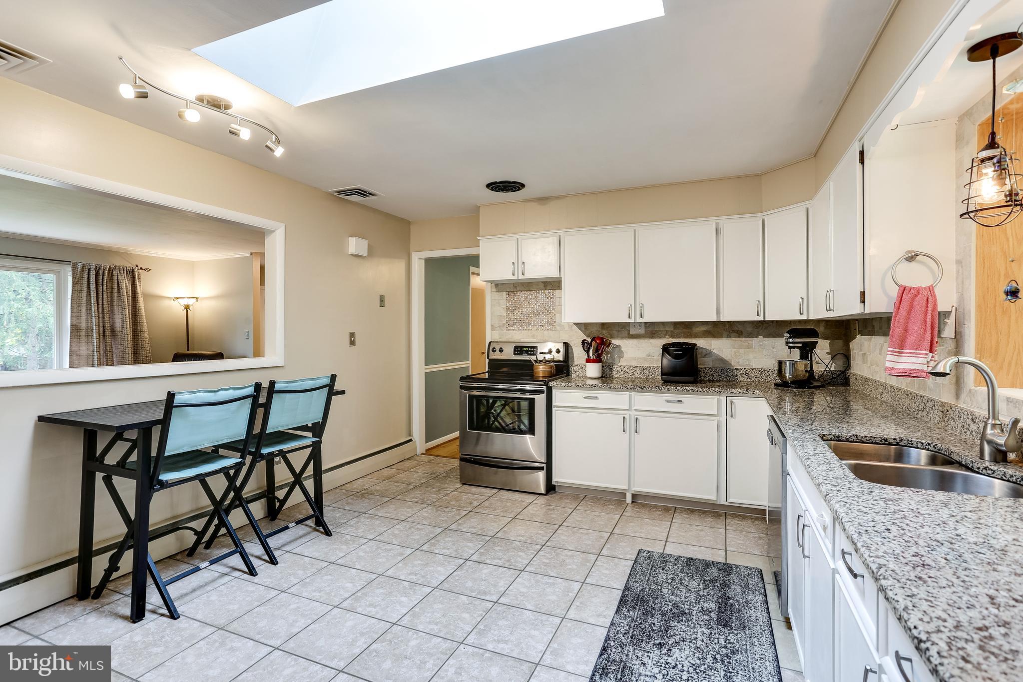 CHESTNUT HILL ESTATES - Residential