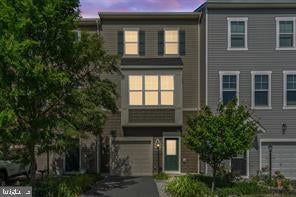 105 POINSETTIA WAY
