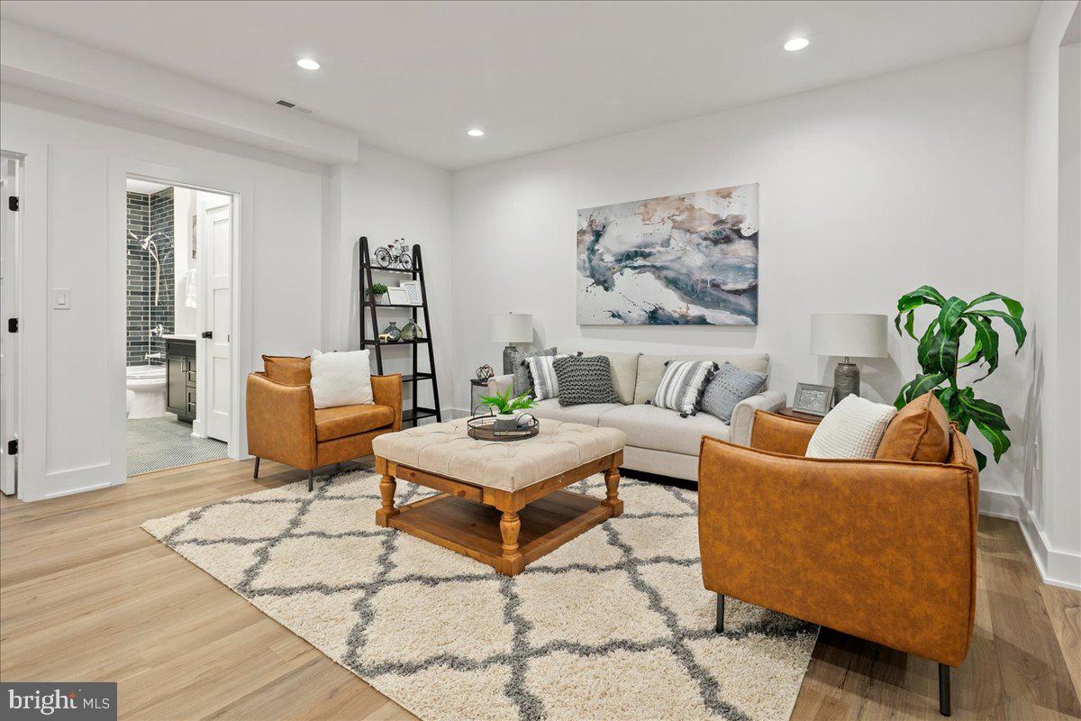 PENROSE - Residential