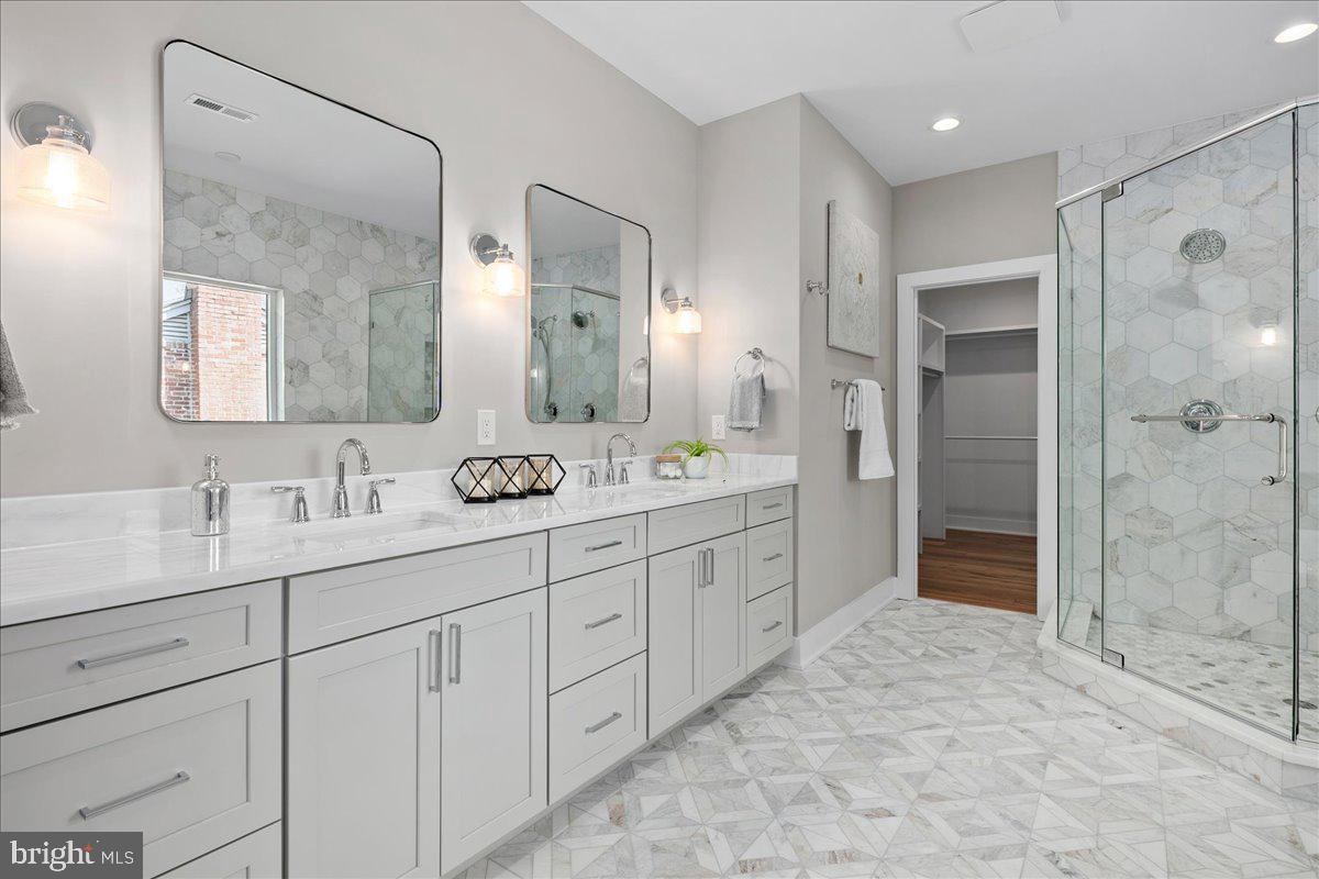 PENROSE - Residential