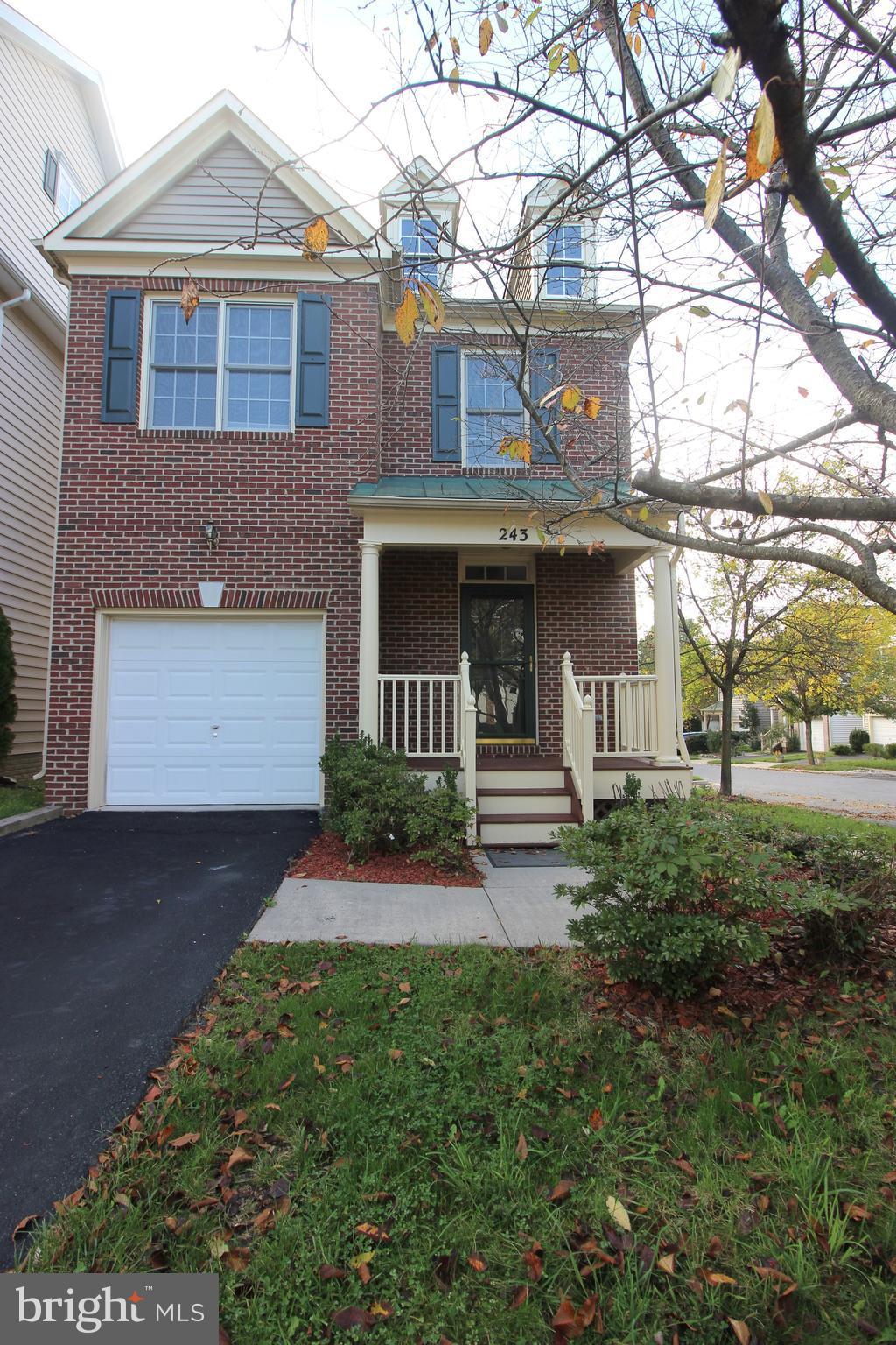 QUINCE ORCHARD PARK - Residential Lease