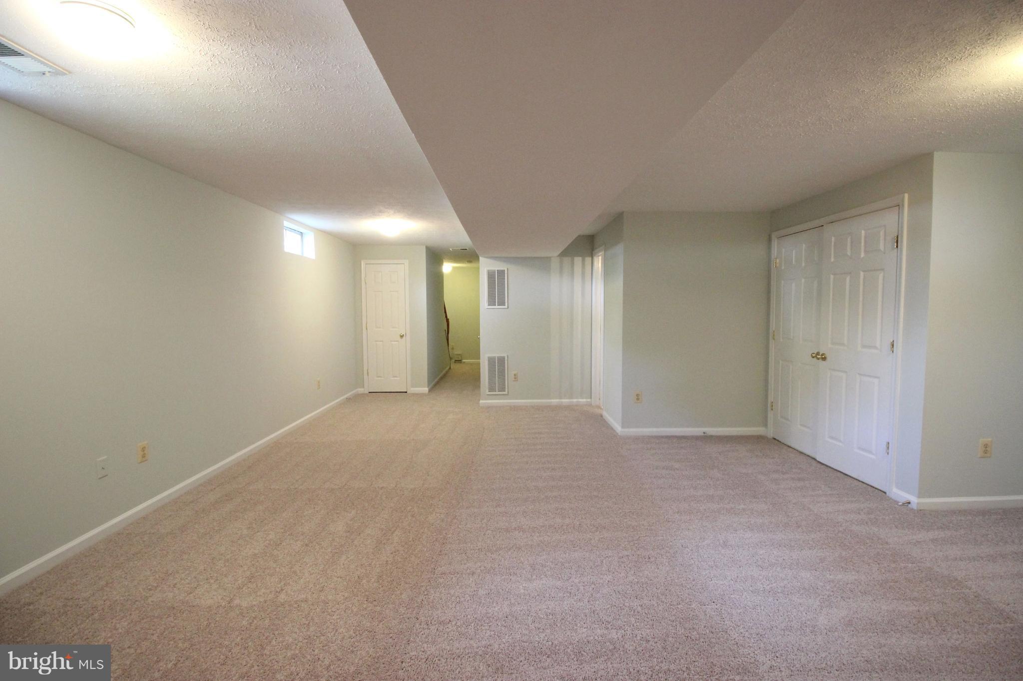 QUINCE ORCHARD PARK - Residential Lease