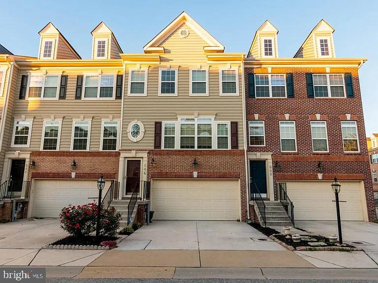 Spacious interior unit townhouse in the popular Tanyard Springs community! One of the biggest pros of this unit is that it can fit a king size bed not only in the master bedroom, but also in one of the secondary bedrooms. Walking distance to Solley Elementary school, future Tanyard Springs park. Community amenities include: over 110 Acres of Common Area, Community Pool (including a toddler pool), 2 Tennis Courts, Community Clubhouse (which homeowners can rent), 1 Half Basketball Court, 24 Hour Fitness Center, 3 Dog Parks, 47 pet stations throughout the community, 4 Playground Areas, Play Field
2 Pavilions, Community Garden with 32 (8′ x 8′) Rentable Garden Plots. Property is available for immediate occupancy. Credit scores of 600 and above only.