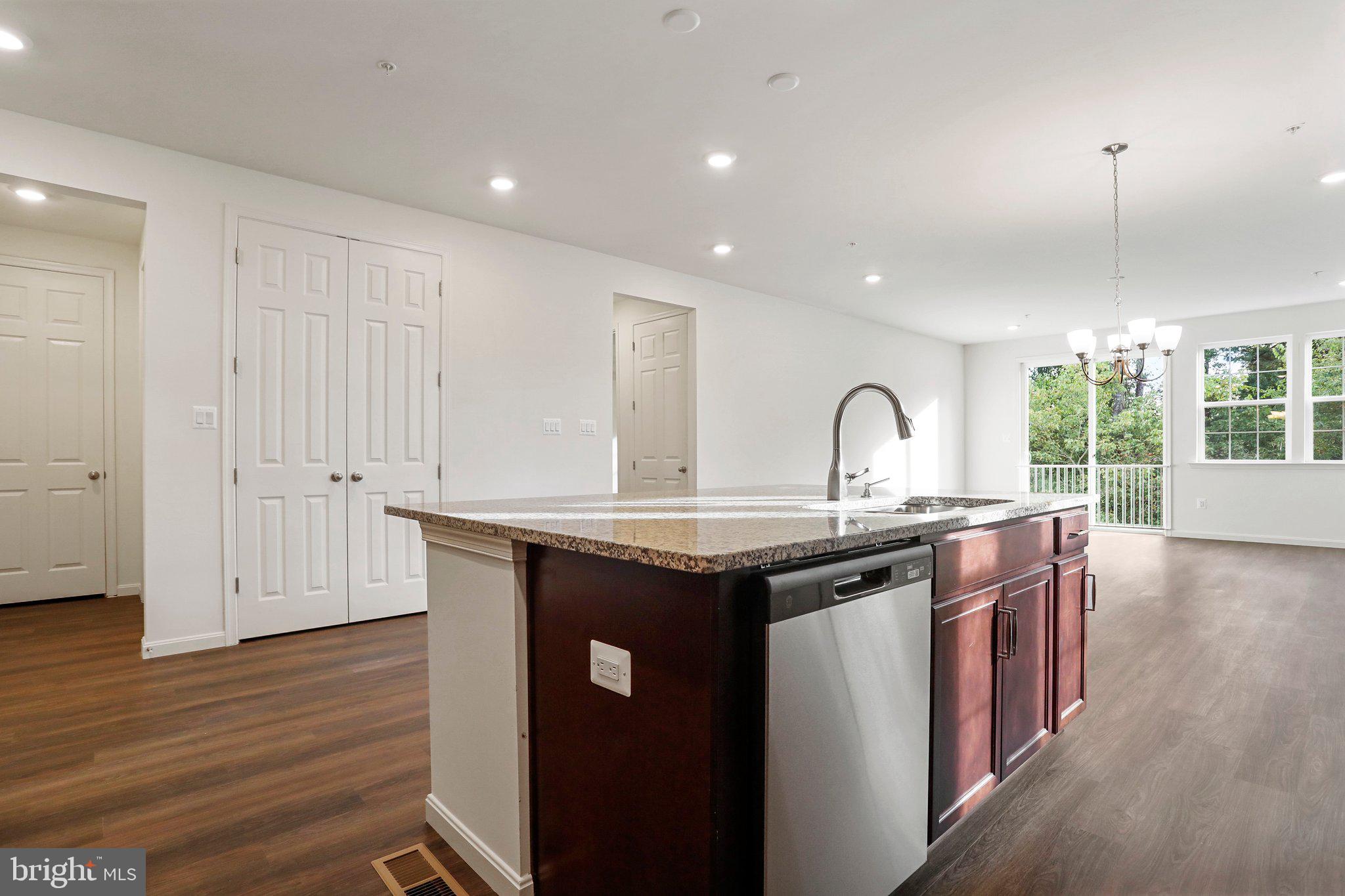 HAGERS CROSSING - Residential Lease