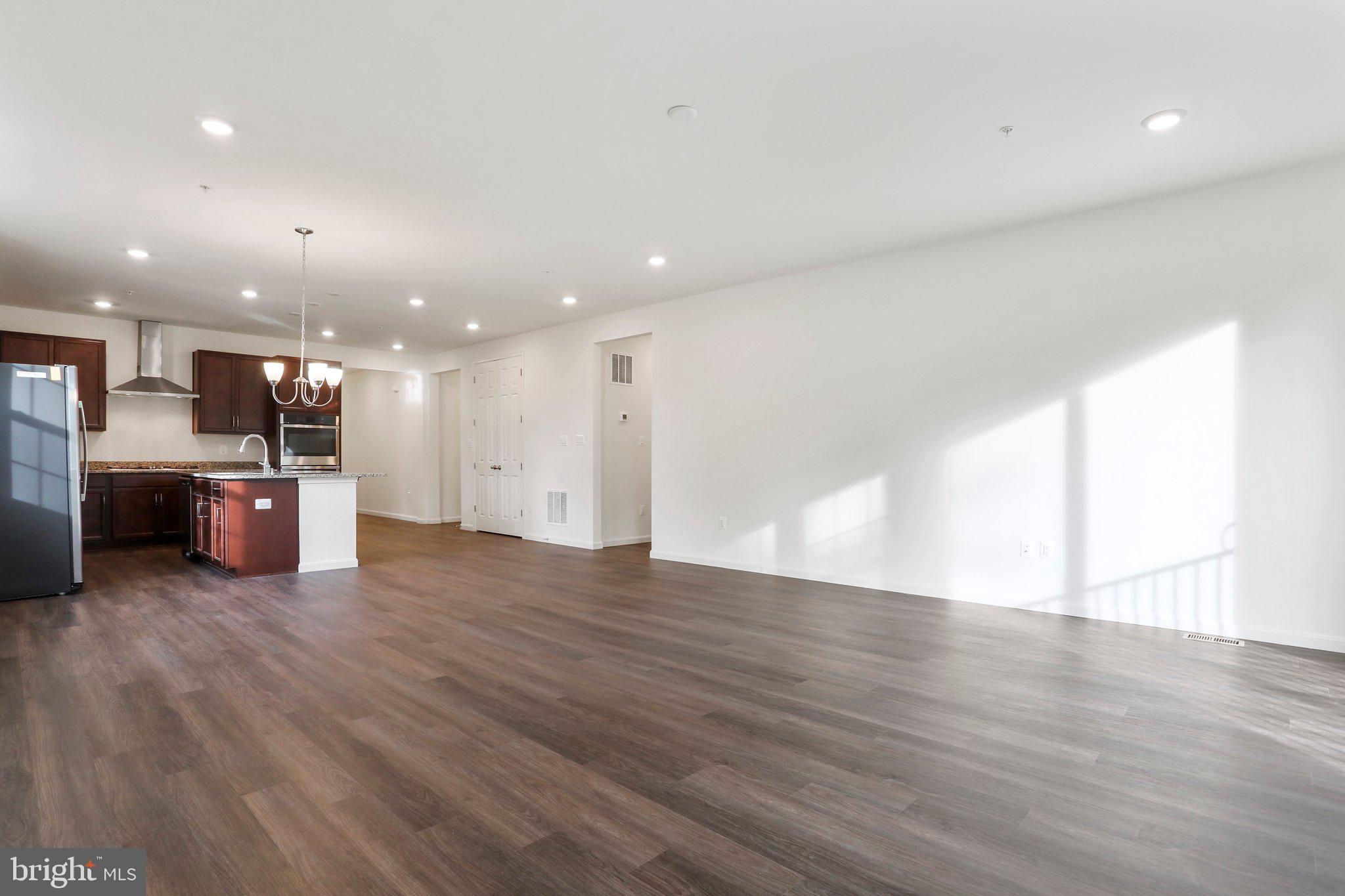 HAGERS CROSSING - Residential Lease