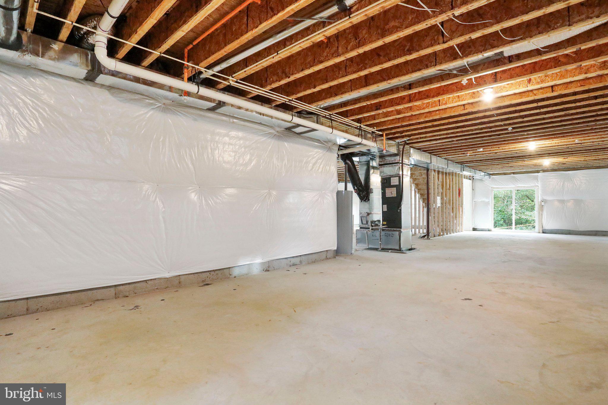 HAGERS CROSSING - Residential Lease