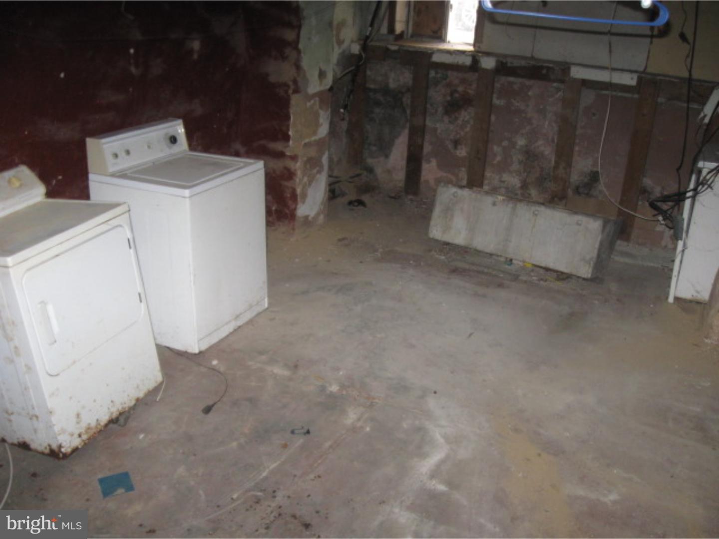 GIRARD ESTATES - Residential