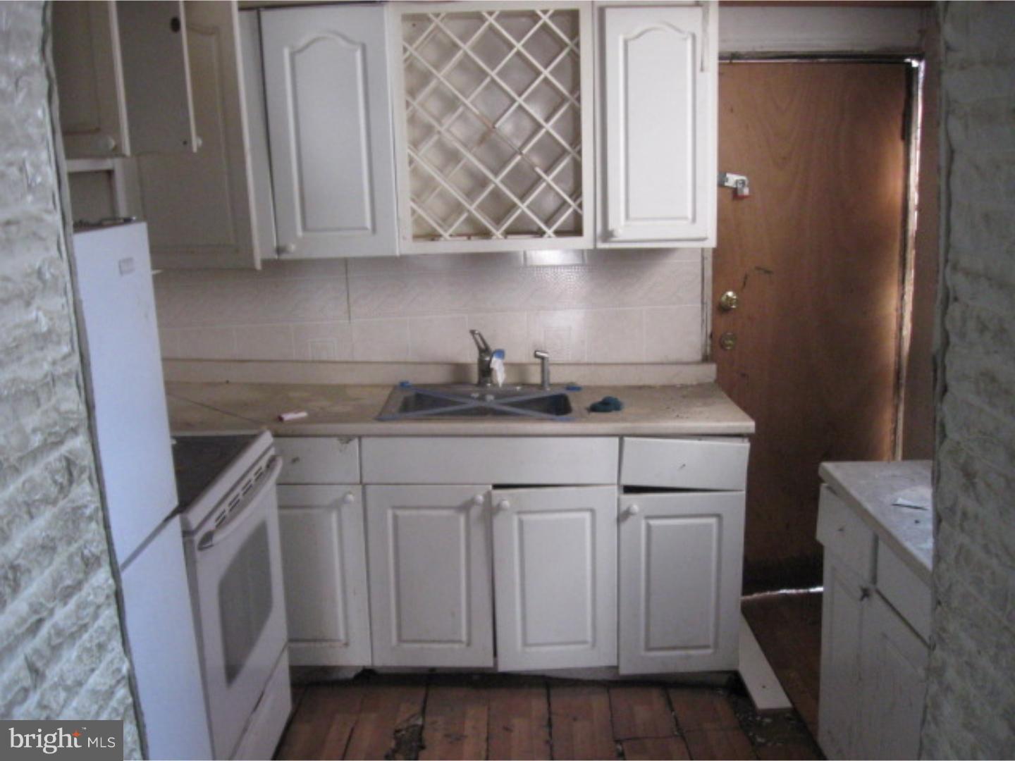 GIRARD ESTATES - Residential