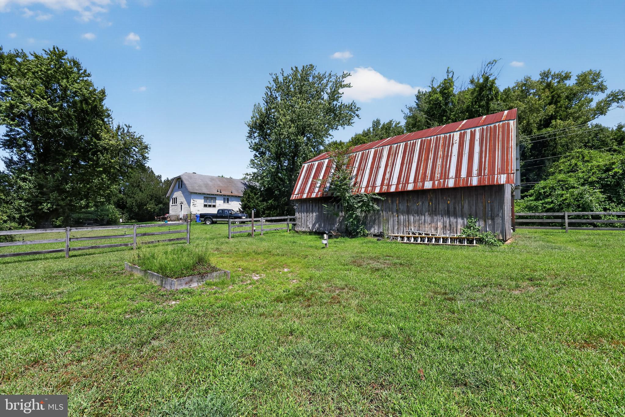 590 AURA ROAD