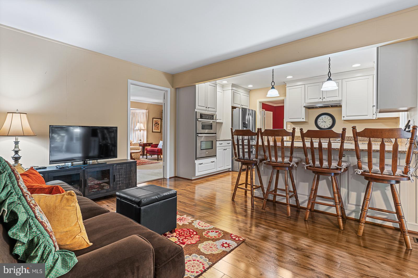 MONTPELIER - Residential