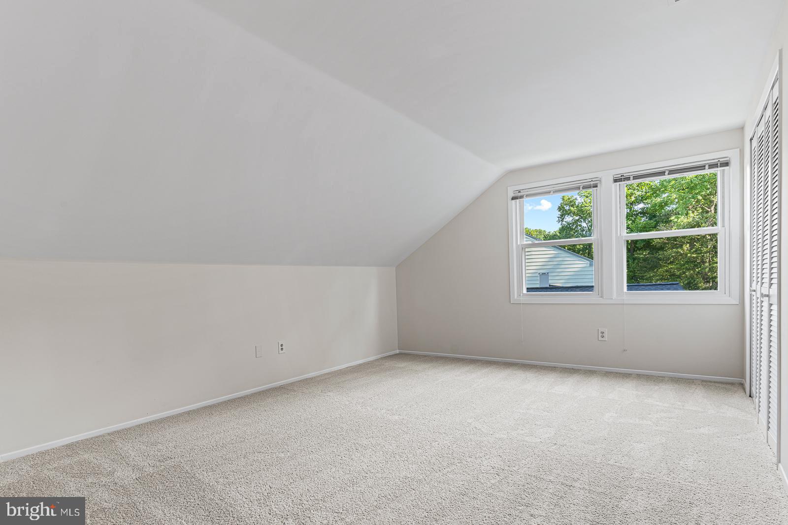 MONTPELIER - Residential