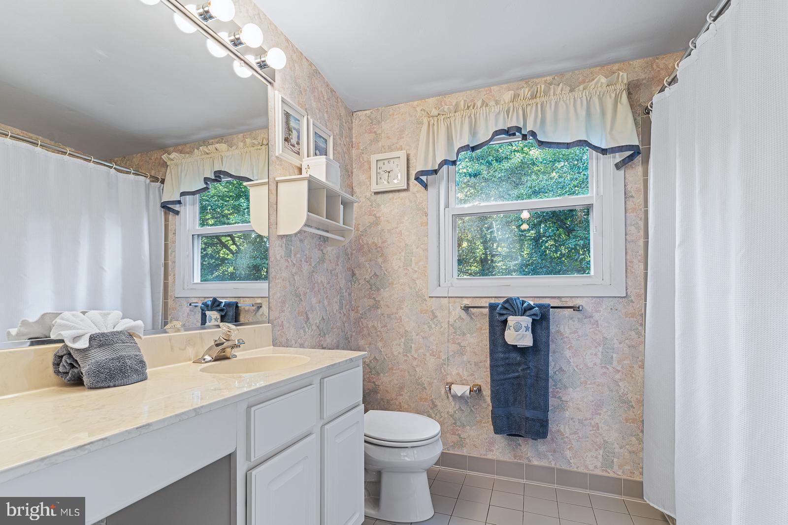 MONTPELIER - Residential