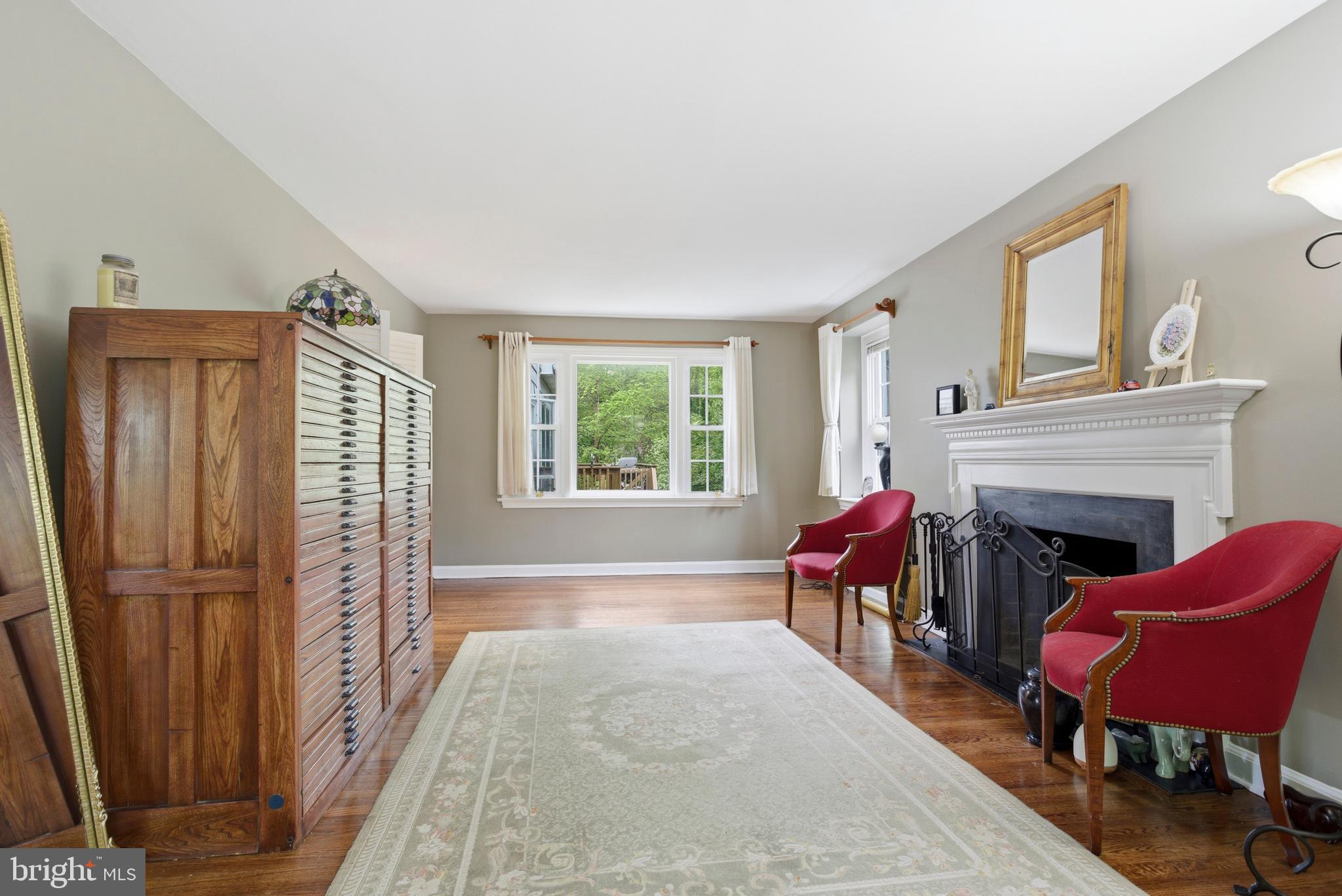 SWARTHMORE HILLS - Residential