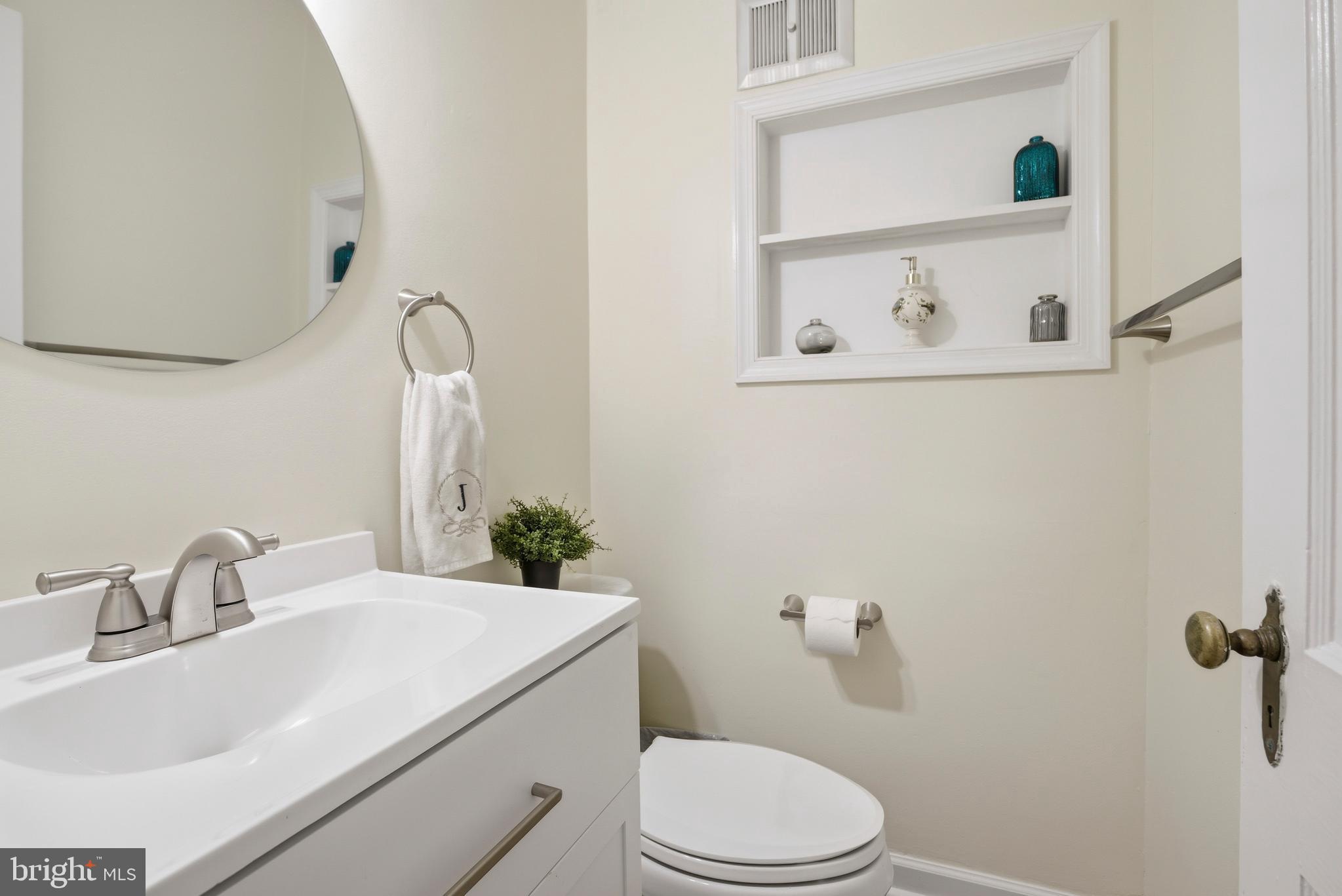 SWARTHMORE HILLS - Residential