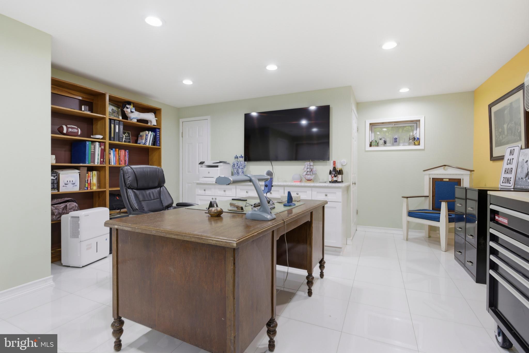 SWARTHMORE HILLS - Residential