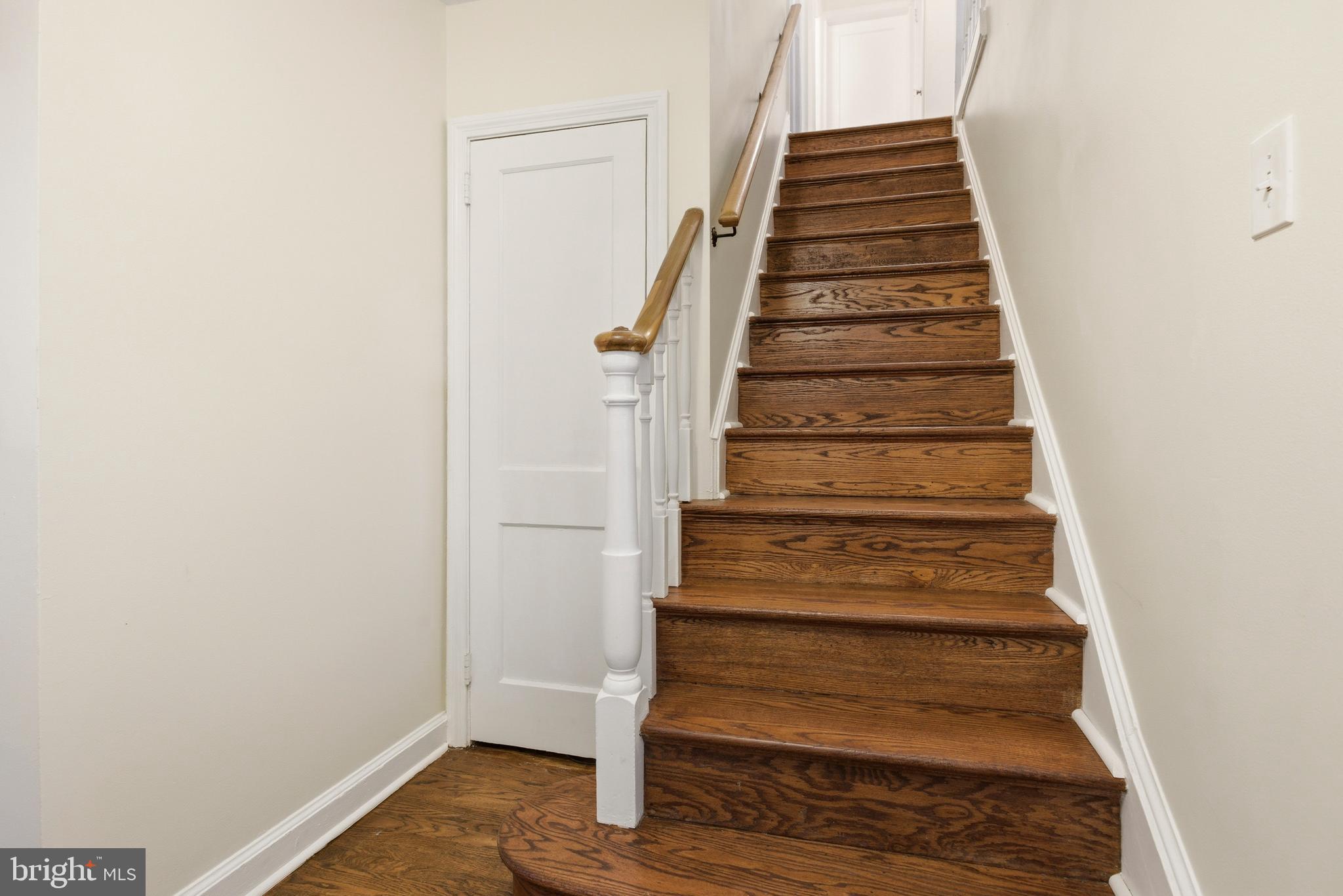 SWARTHMORE HILLS - Residential