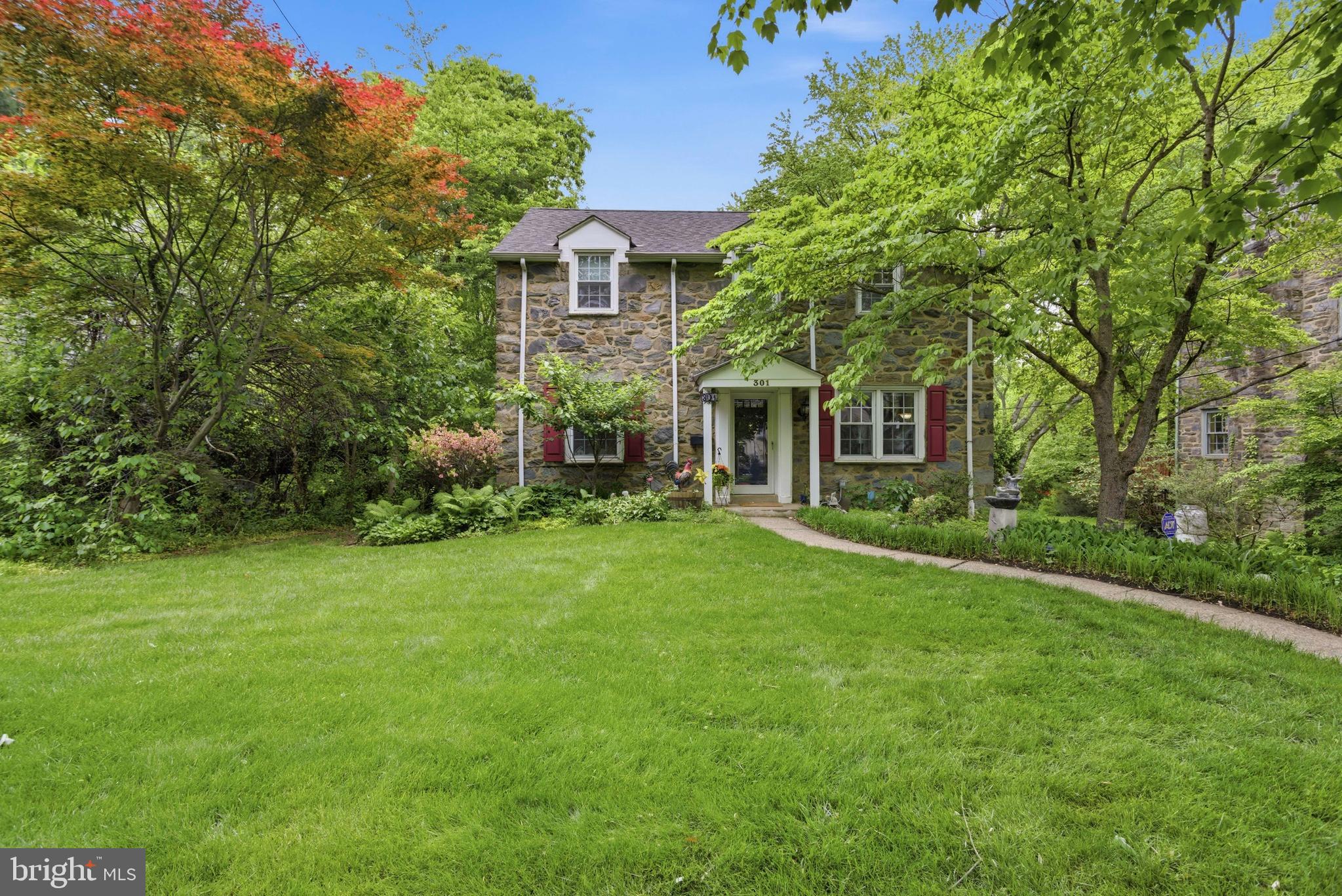 SWARTHMORE HILLS - Residential
