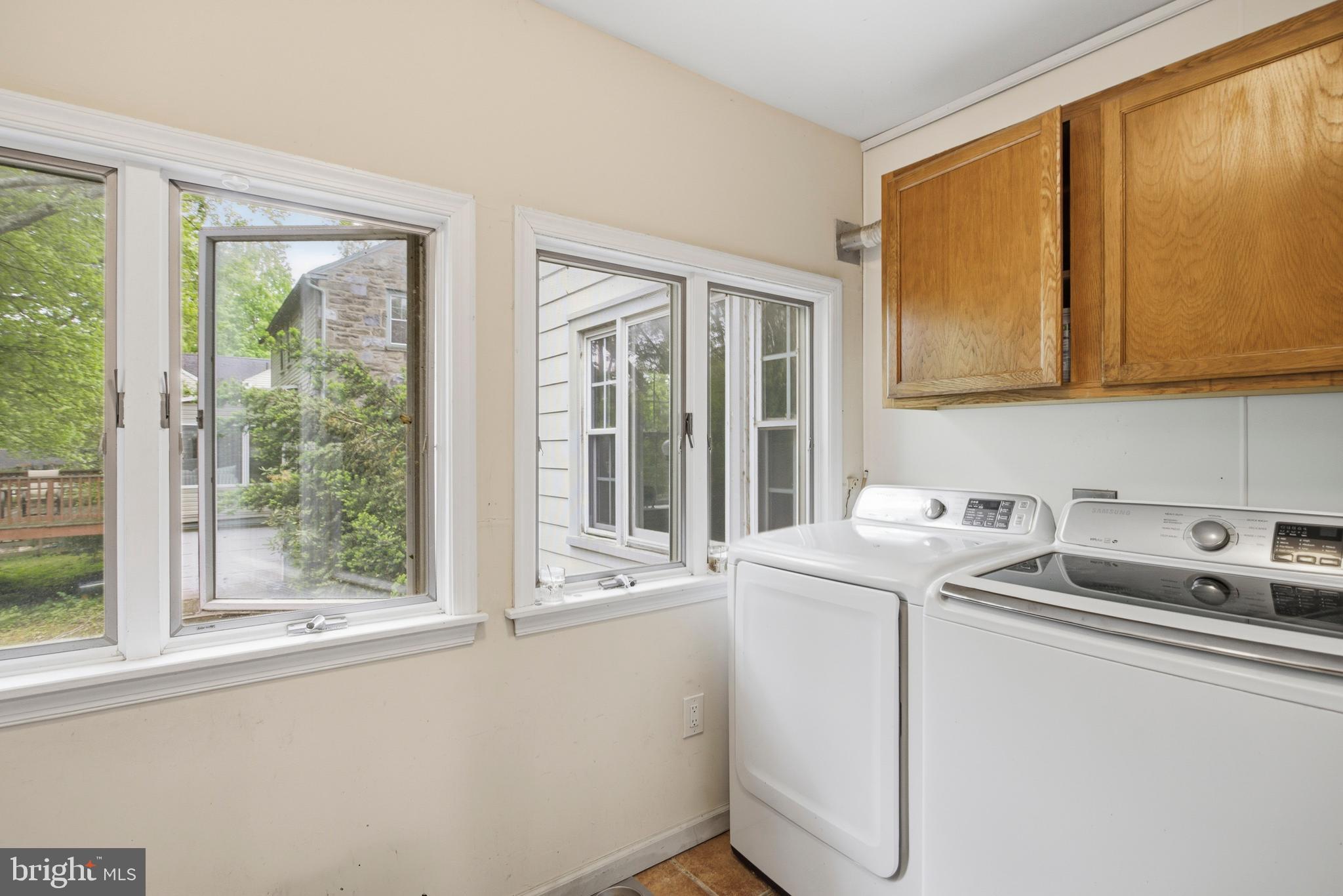 SWARTHMORE HILLS - Residential