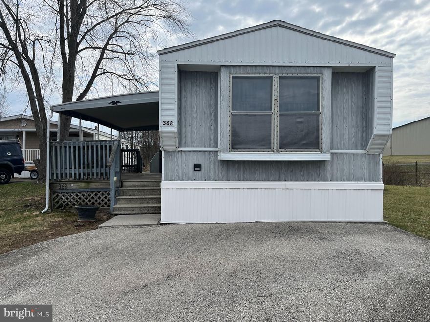 This cozy 3-bedroom single-wide mobile home offers an excellent opportunity for homeownership at an affordable price in Beautiful Gettysburg, PA.   Relax on the large covered deck that is perfect for morning coffees or evening relaxation With comfortably sized rooms, you can use the bedrooms as such or make one into a home office.  Newer floors were installed in the living room and bathroom.   The laundry is conveniently located just off the bedrooms.  Take this house and make it yours today.