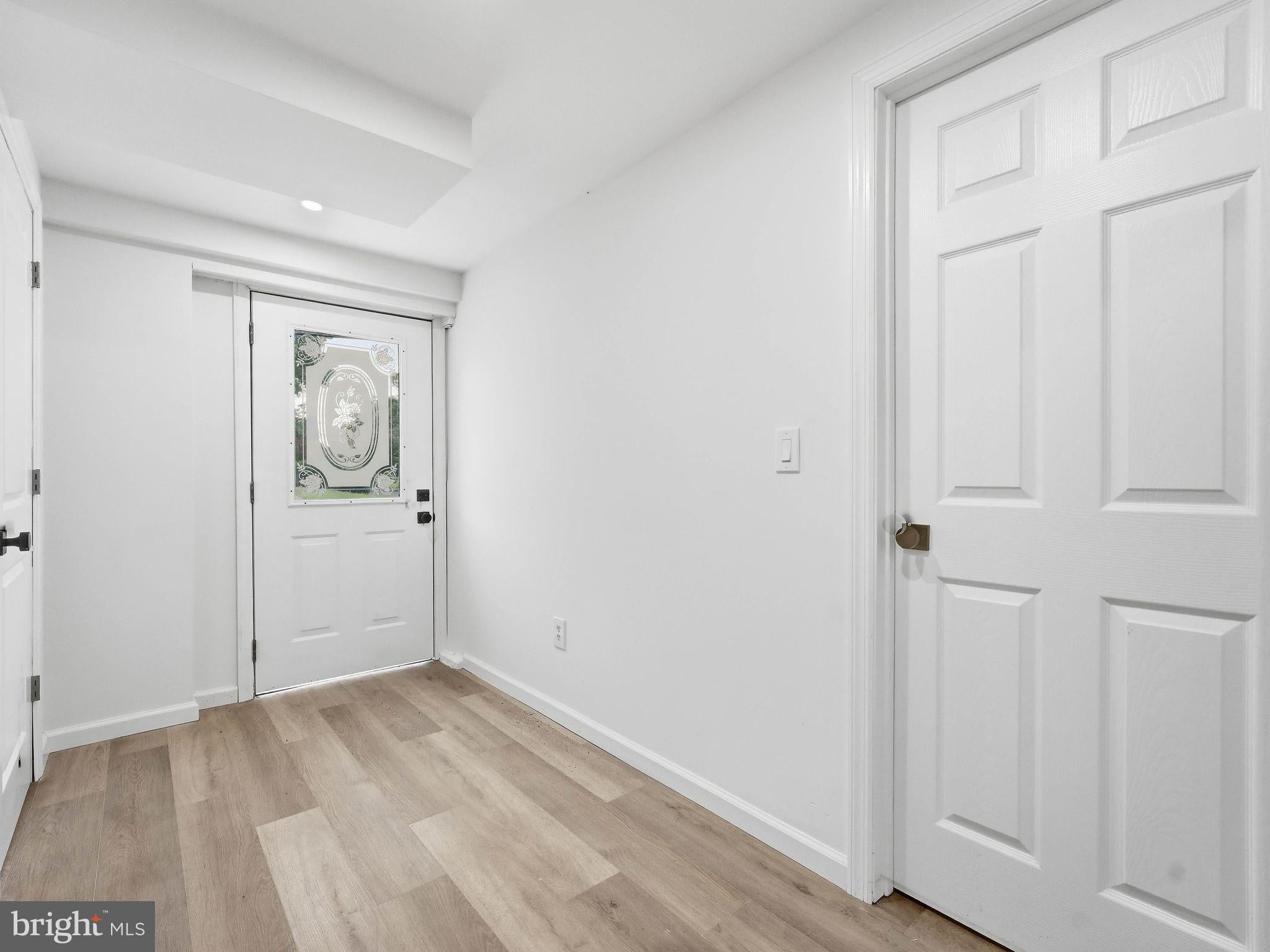 33 BRIARCLIFF ROAD
