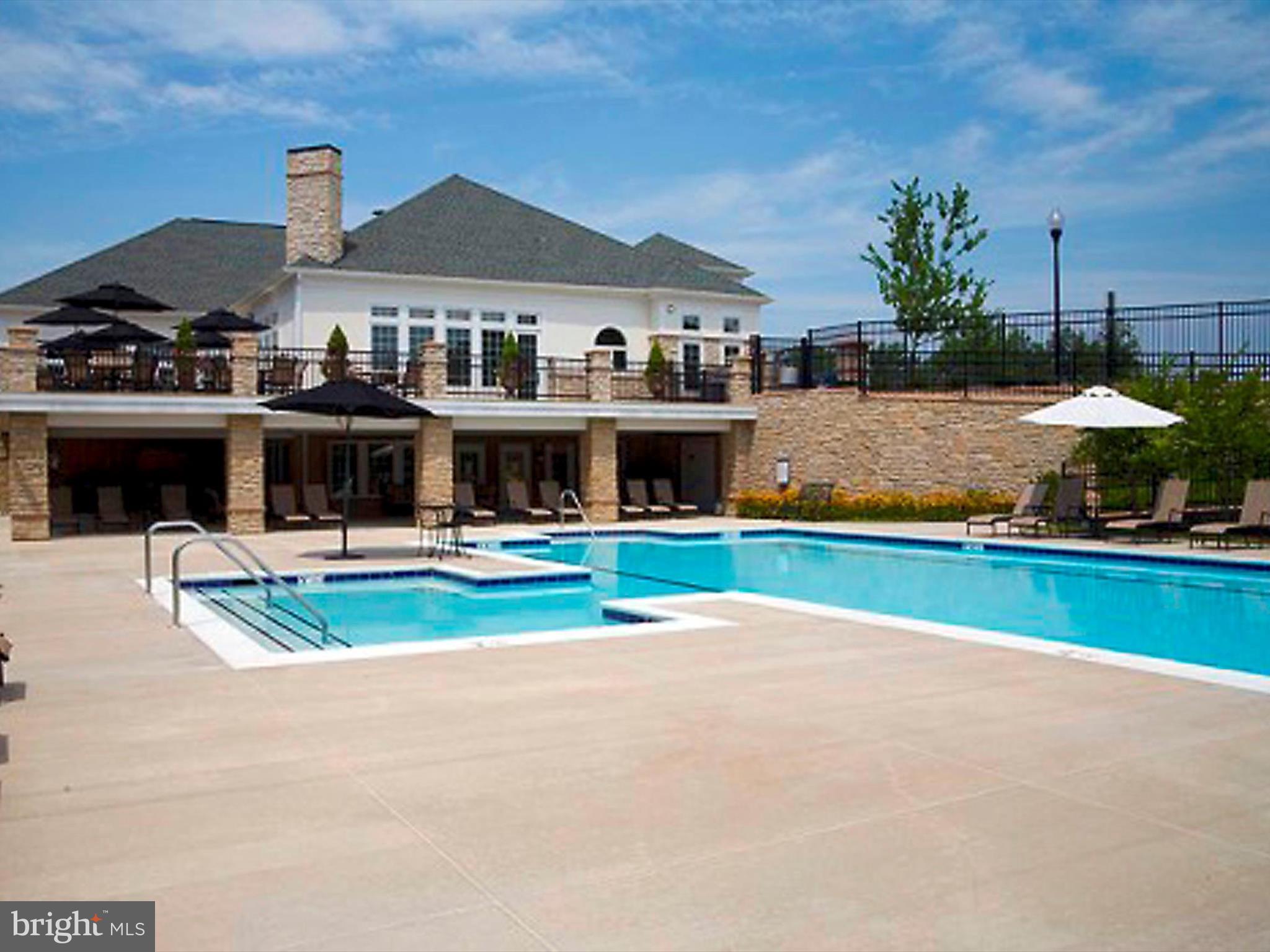 SNOWDEN OVERLOOK - Residential