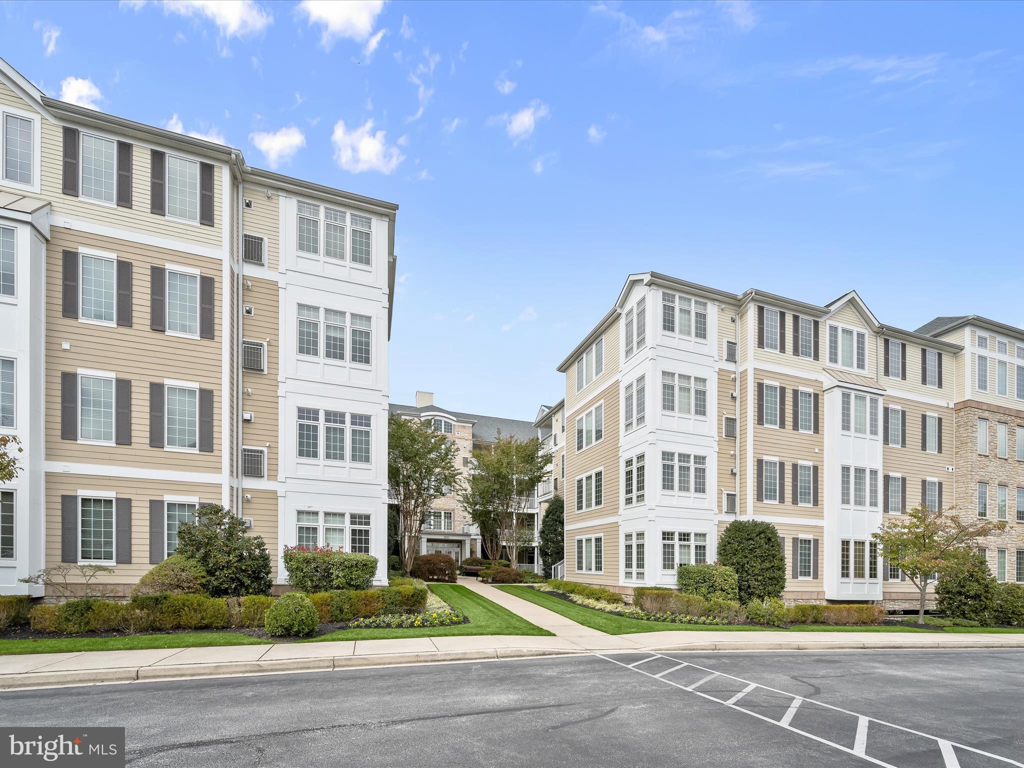 SNOWDEN OVERLOOK - Residential
