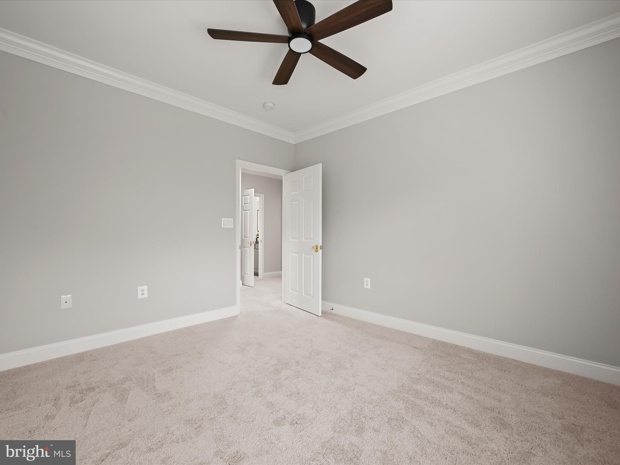 SNOWDEN OVERLOOK - Residential