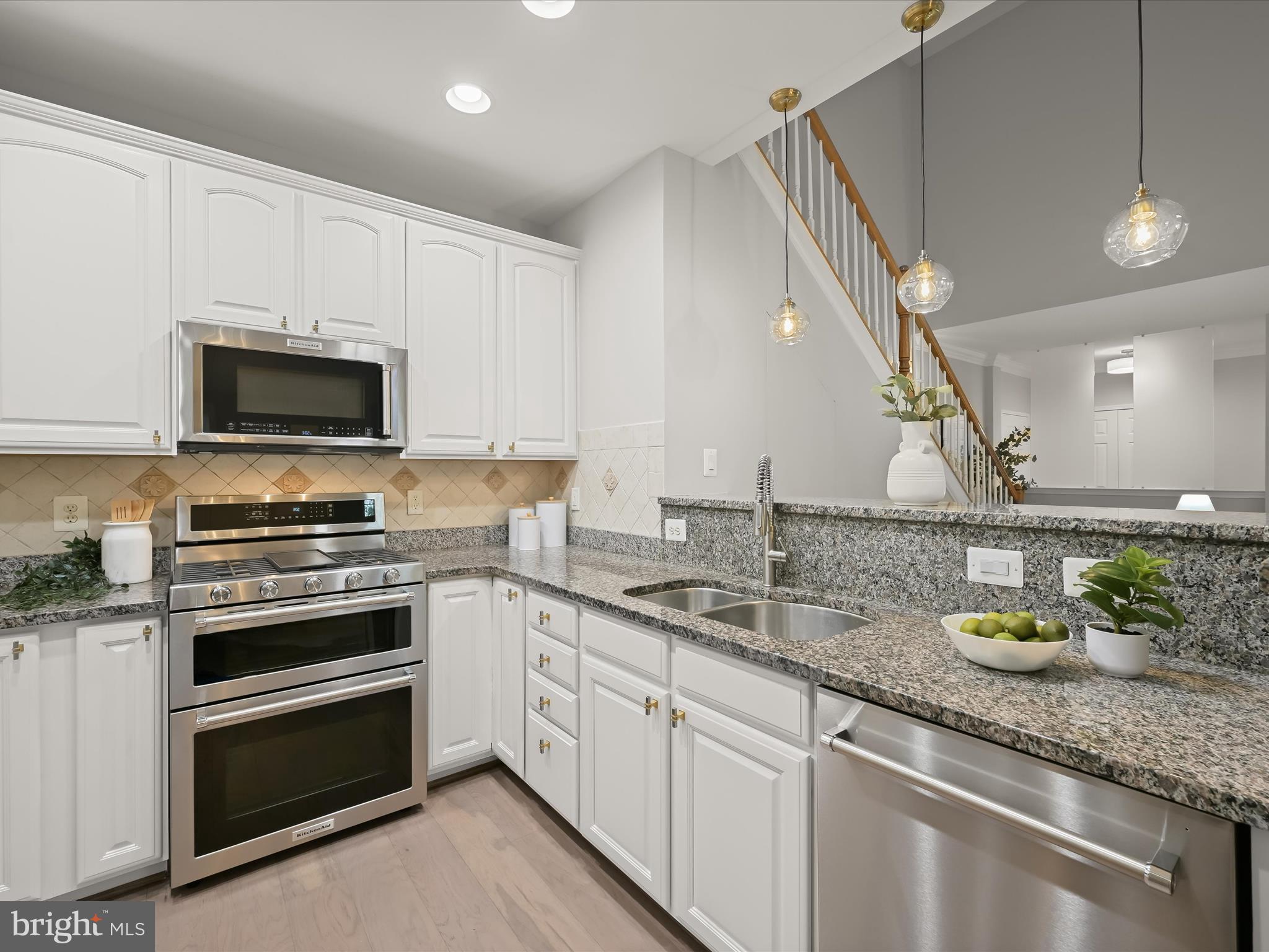 SNOWDEN OVERLOOK - Residential