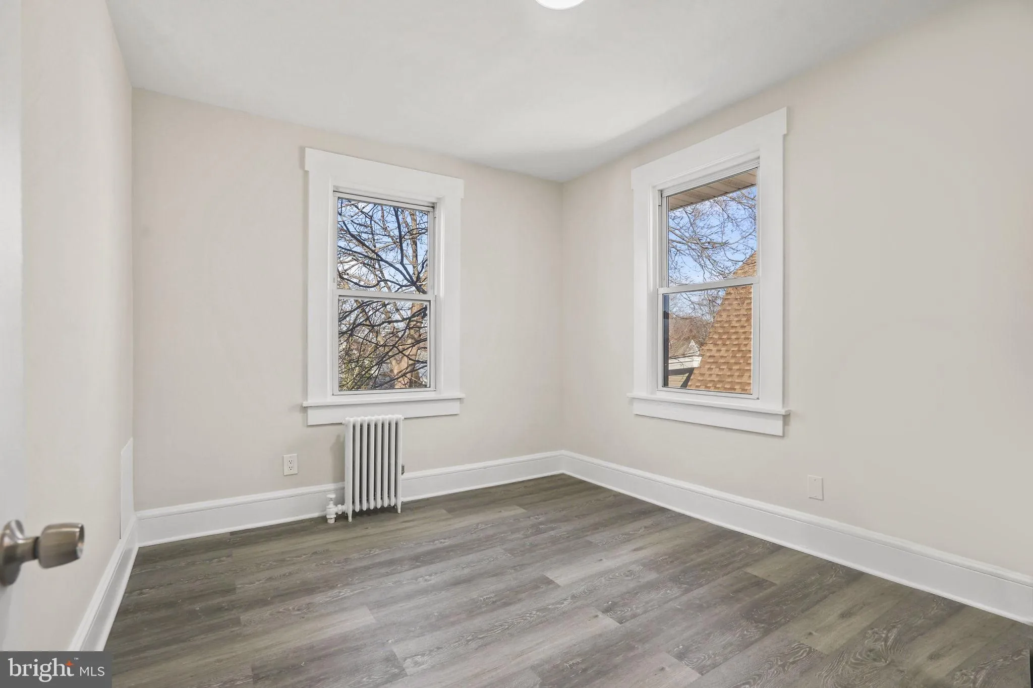 Hightstown, New Jersey 08520, United States, 4 Bedrooms Bedrooms, ,1 BathroomBathrooms,Residential,Pending,15781