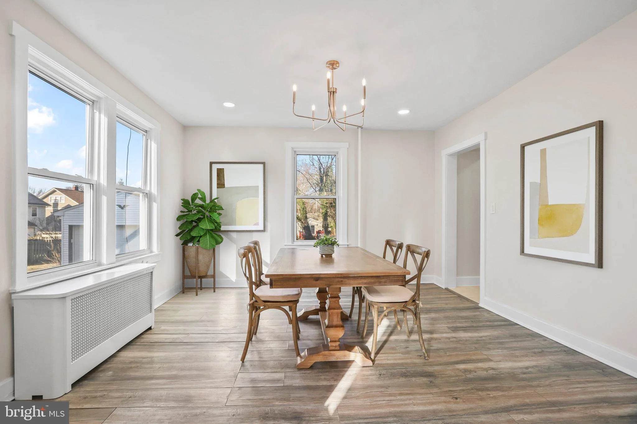 Hightstown, New Jersey 08520, United States, 4 Bedrooms Bedrooms, ,1 BathroomBathrooms,Residential,Pending,15781