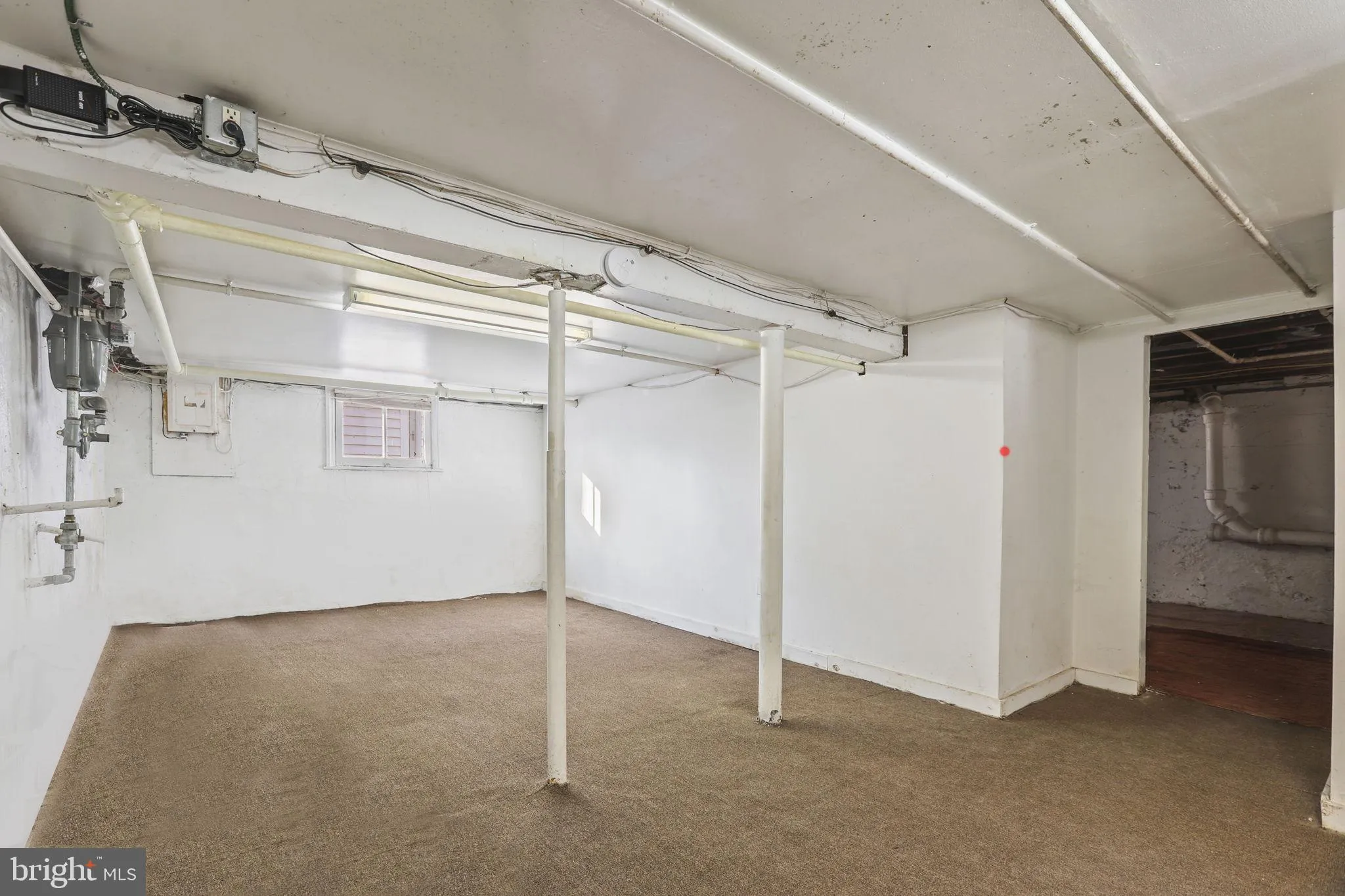 Hightstown, New Jersey 08520, United States, 4 Bedrooms Bedrooms, ,1 BathroomBathrooms,Residential,Pending,15781