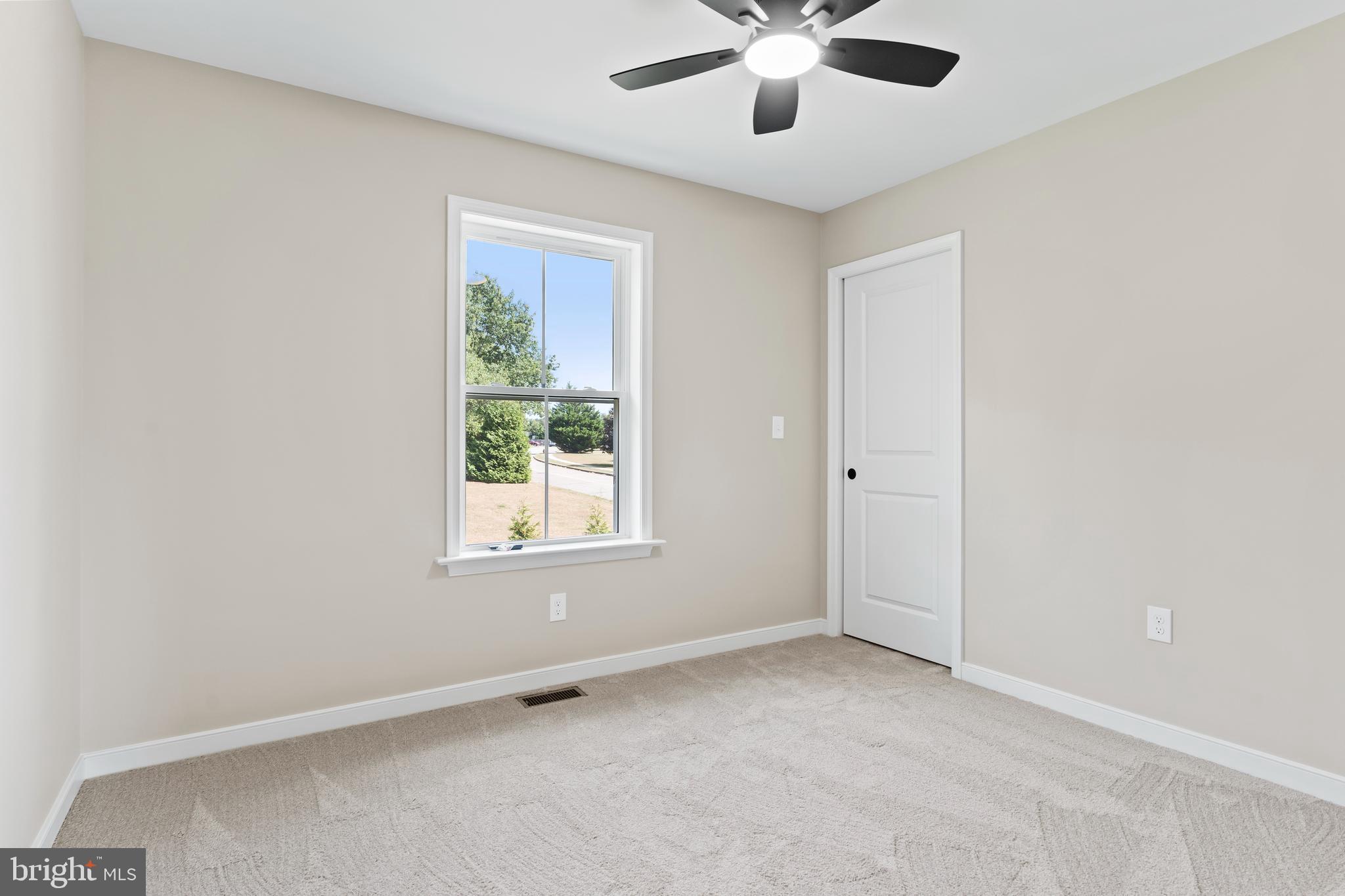 LENKER ESTATES - Residential