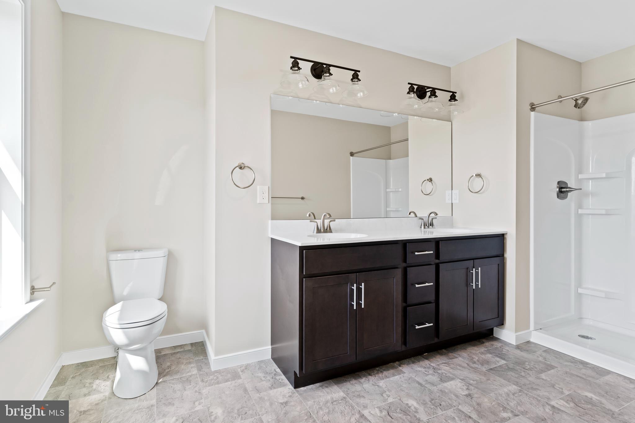 LENKER ESTATES - Residential