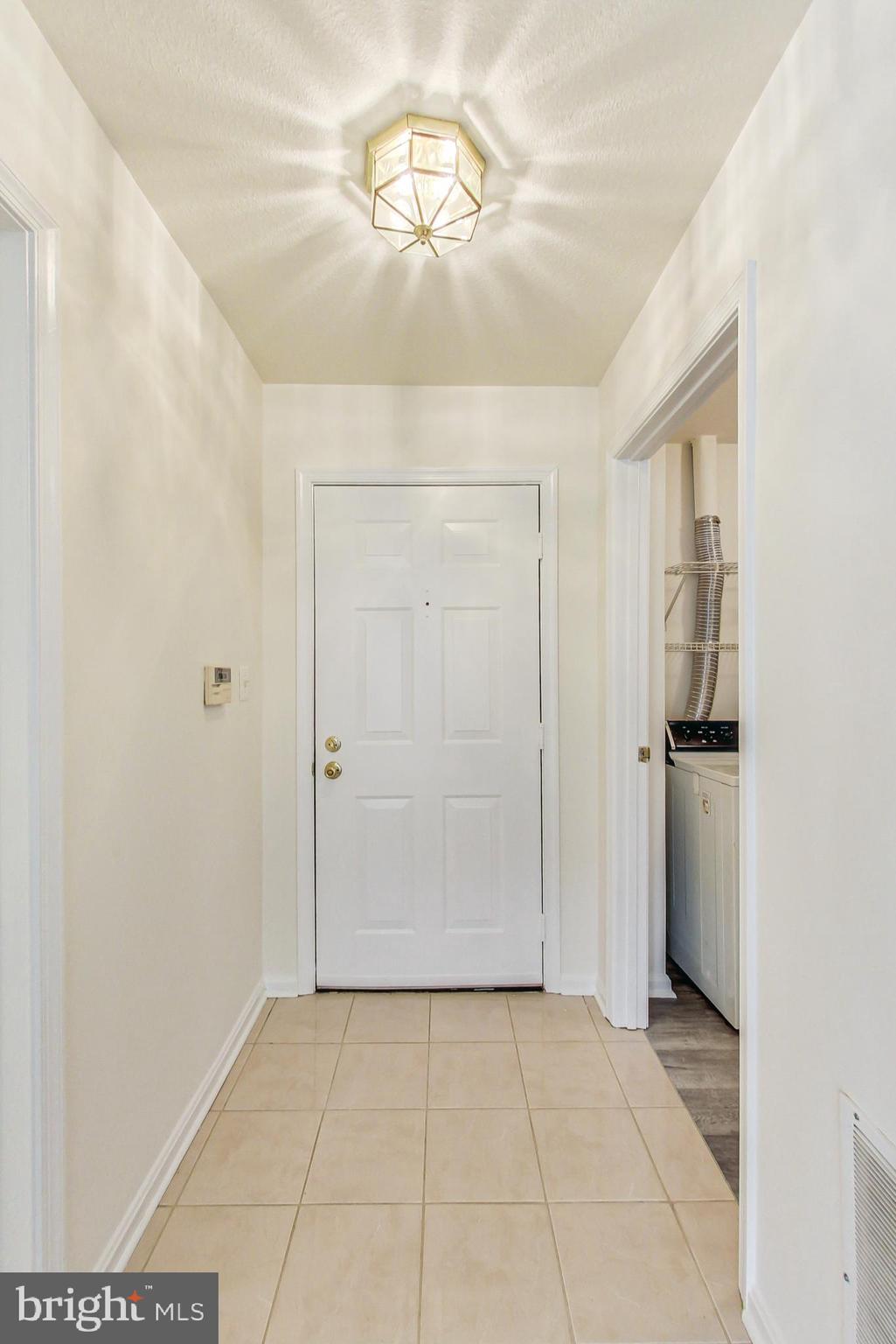 AMBER RIDGE AT MILESTONE - Residential Lease