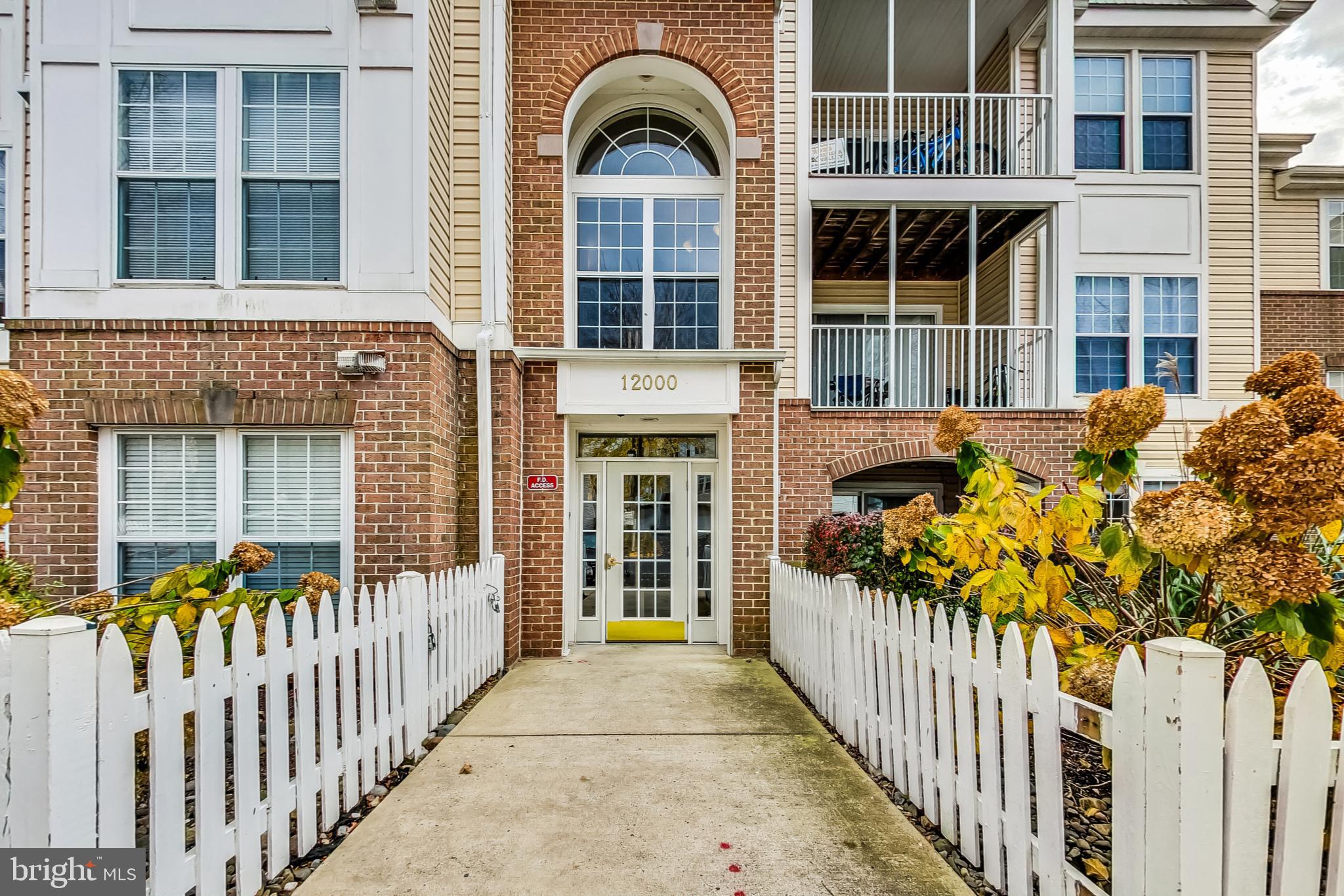 AMBER RIDGE AT MILESTONE - Residential Lease