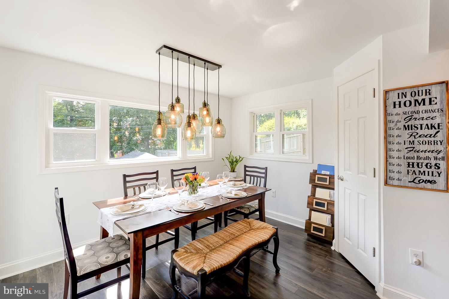 WHISTLING PINES - Residential