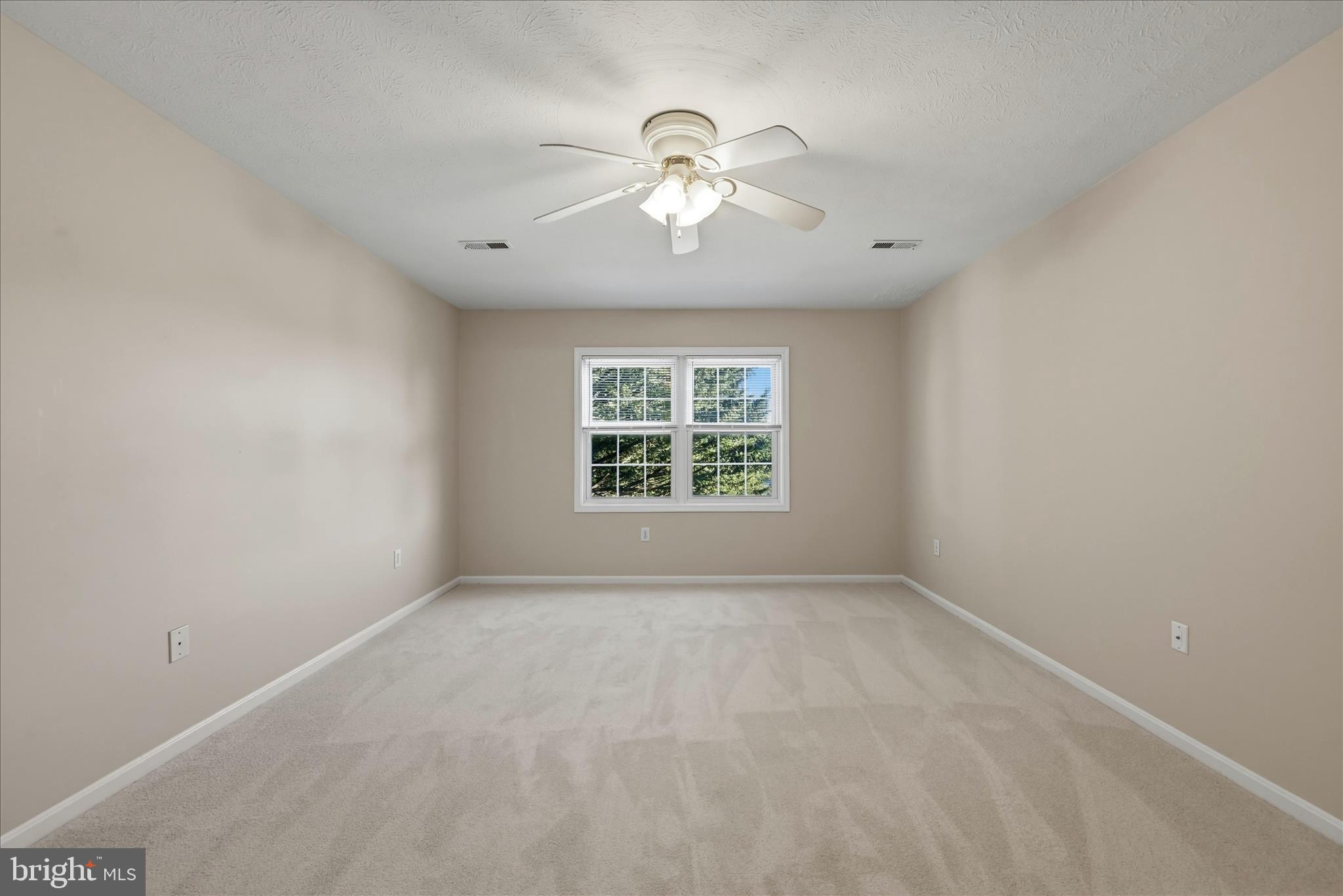 LIMESTONE TERRACE - Residential