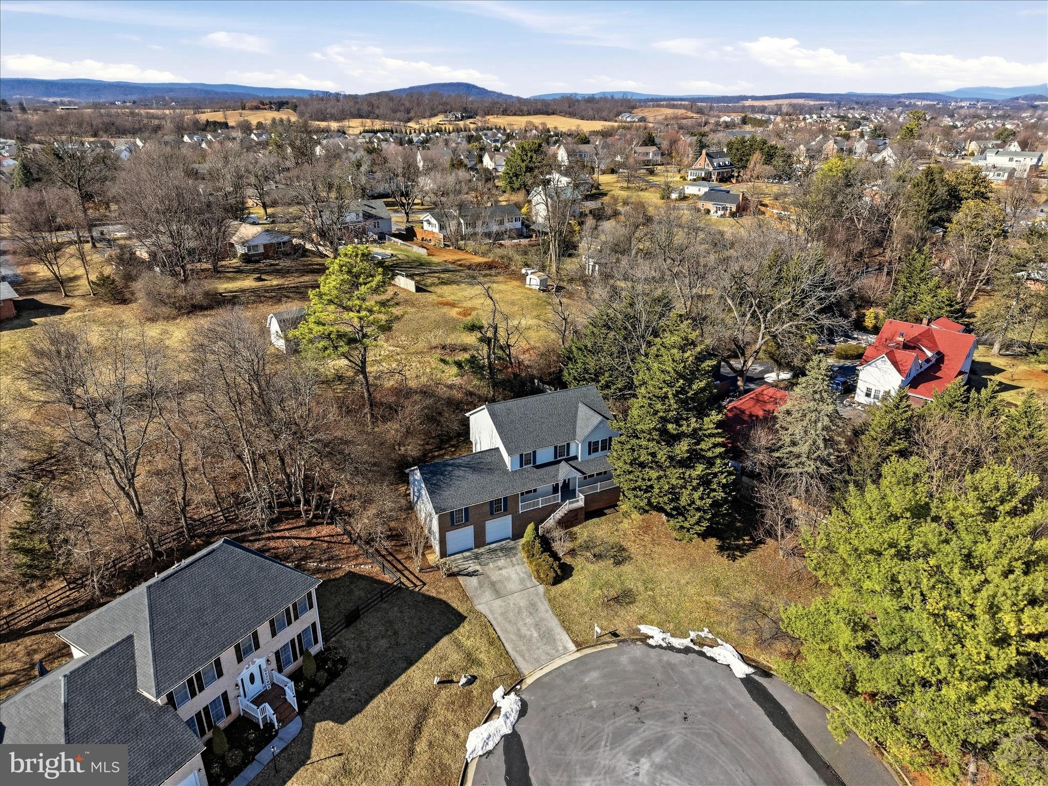 LIMESTONE TERRACE - Residential